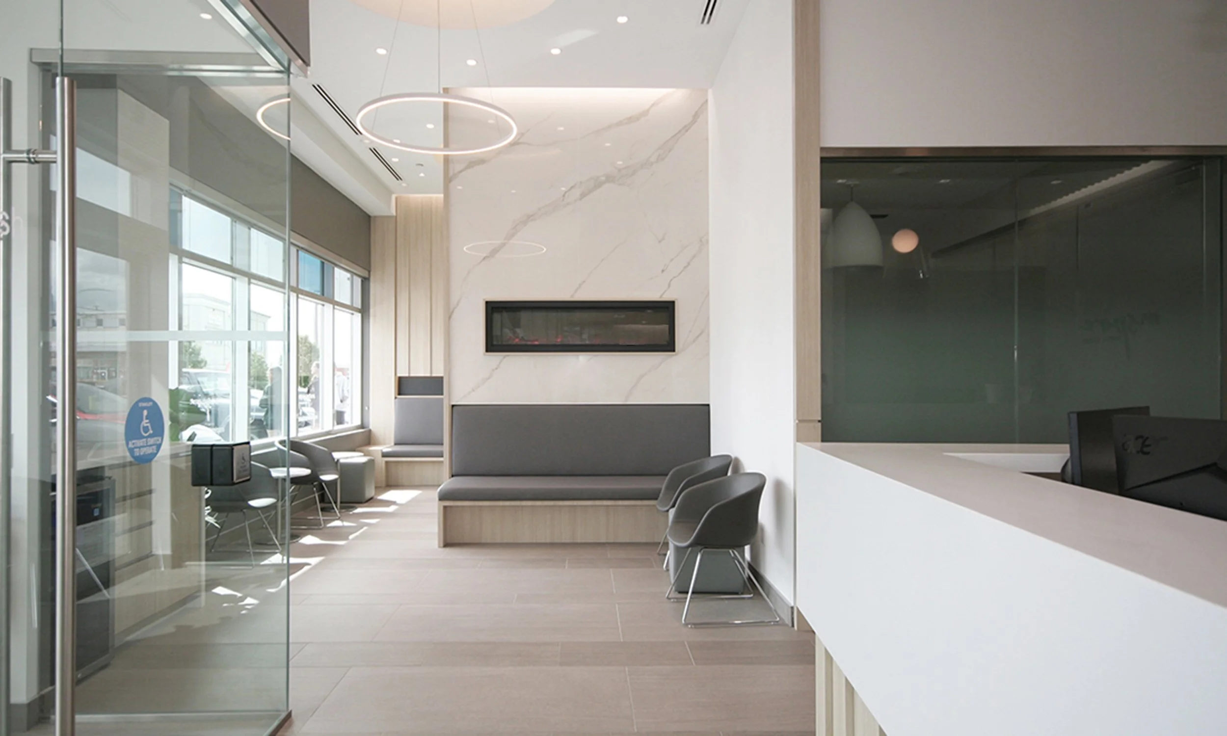 INSPIRE DENTAL _ waiting 2.JPG