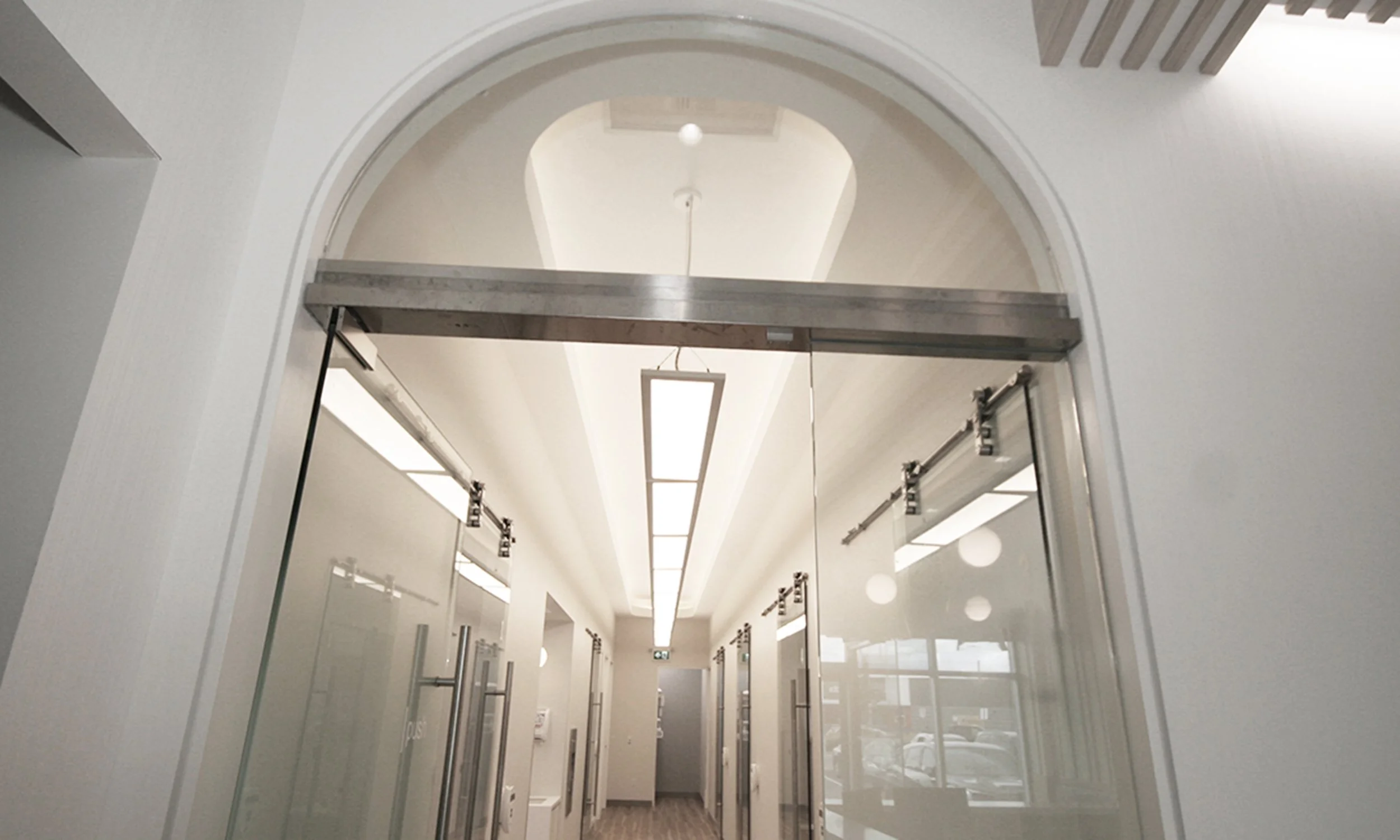 INSPIRE DENTAL _ hallway 2.JPG
