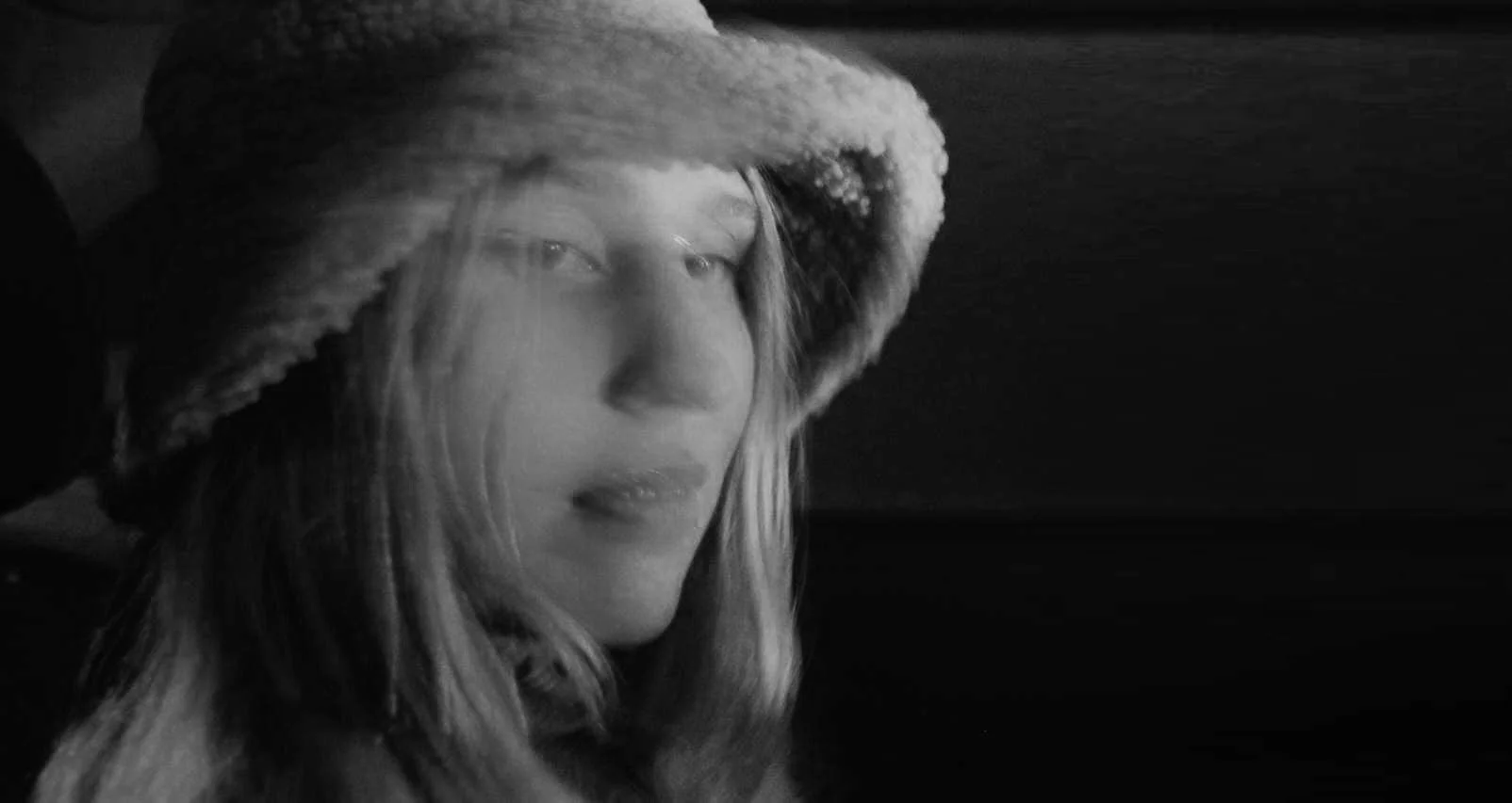 SUEÑOS EN CAUTIVERIO (5thMay - 5th July) by Anastasiia Parshina 