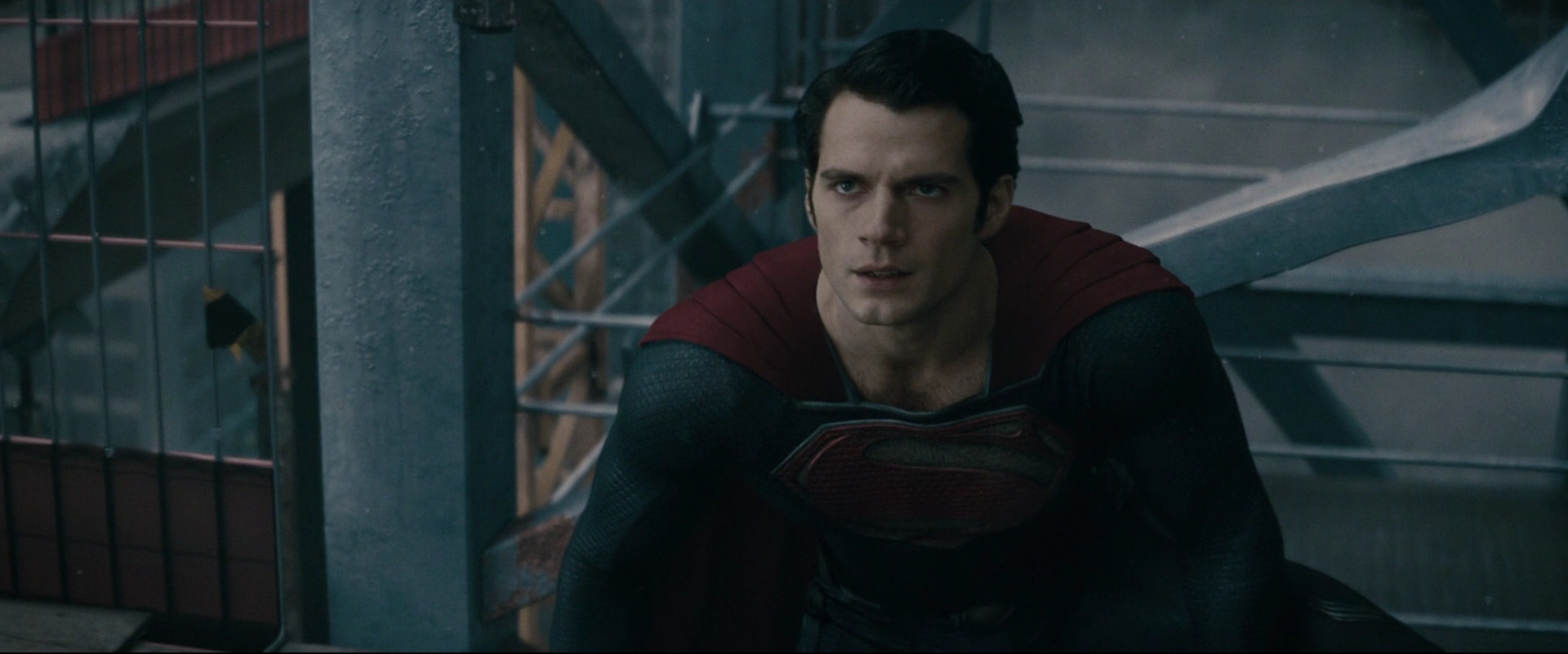 Спасает людей человек из стали. Генерал зод Супермен. Man of Steel 2013. Superman vs Zod man of Steel.