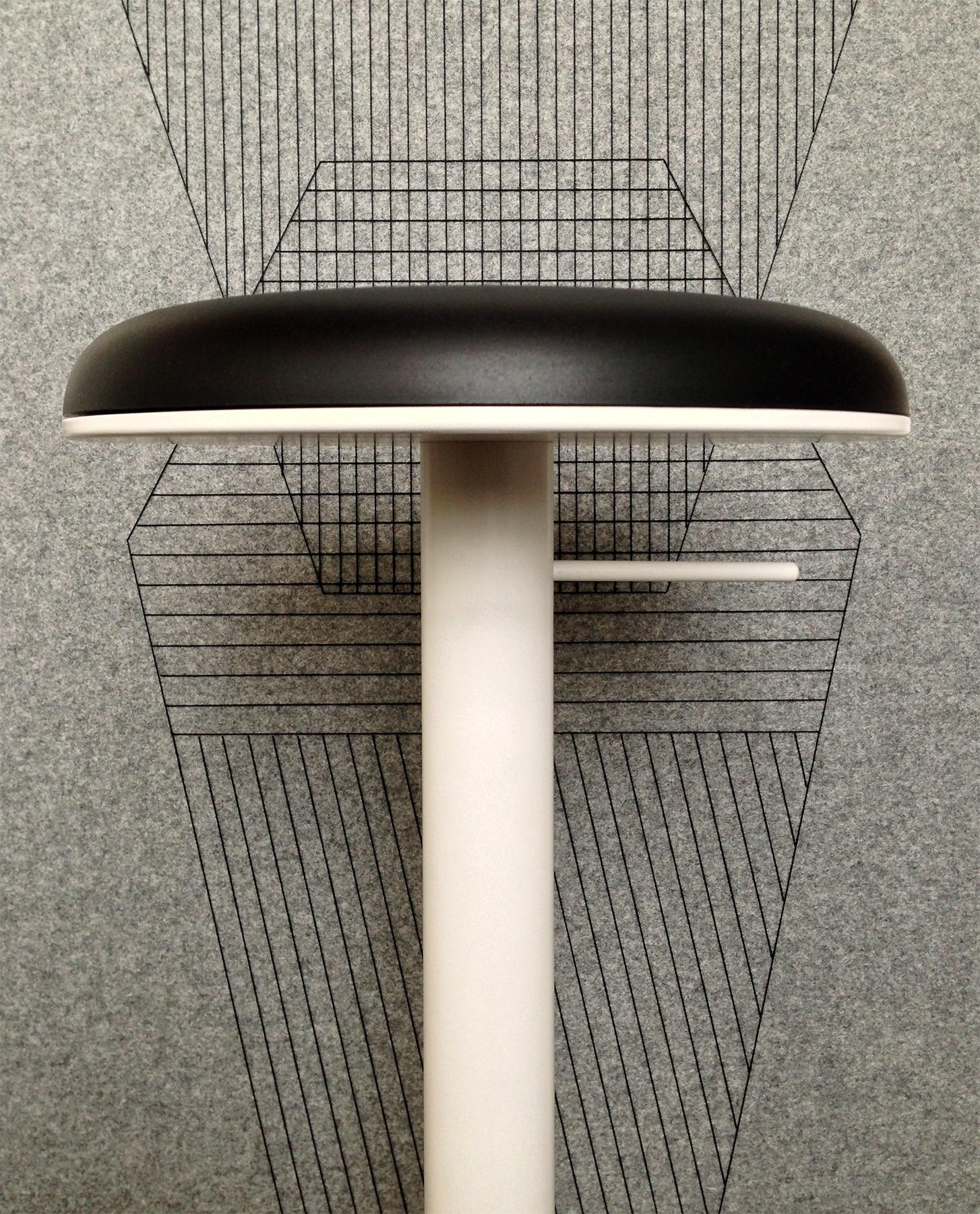 tilt with thread01.jpg