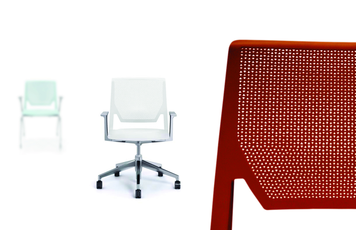 Designers: Michael Welsh, Nicolai Czumaj-Bront, Simon Desanta Company: HAWORTH The V ery Family is a clean and light family of seating that includes a wire stacker, side chair, stools, and a conference chair. Designed to work together