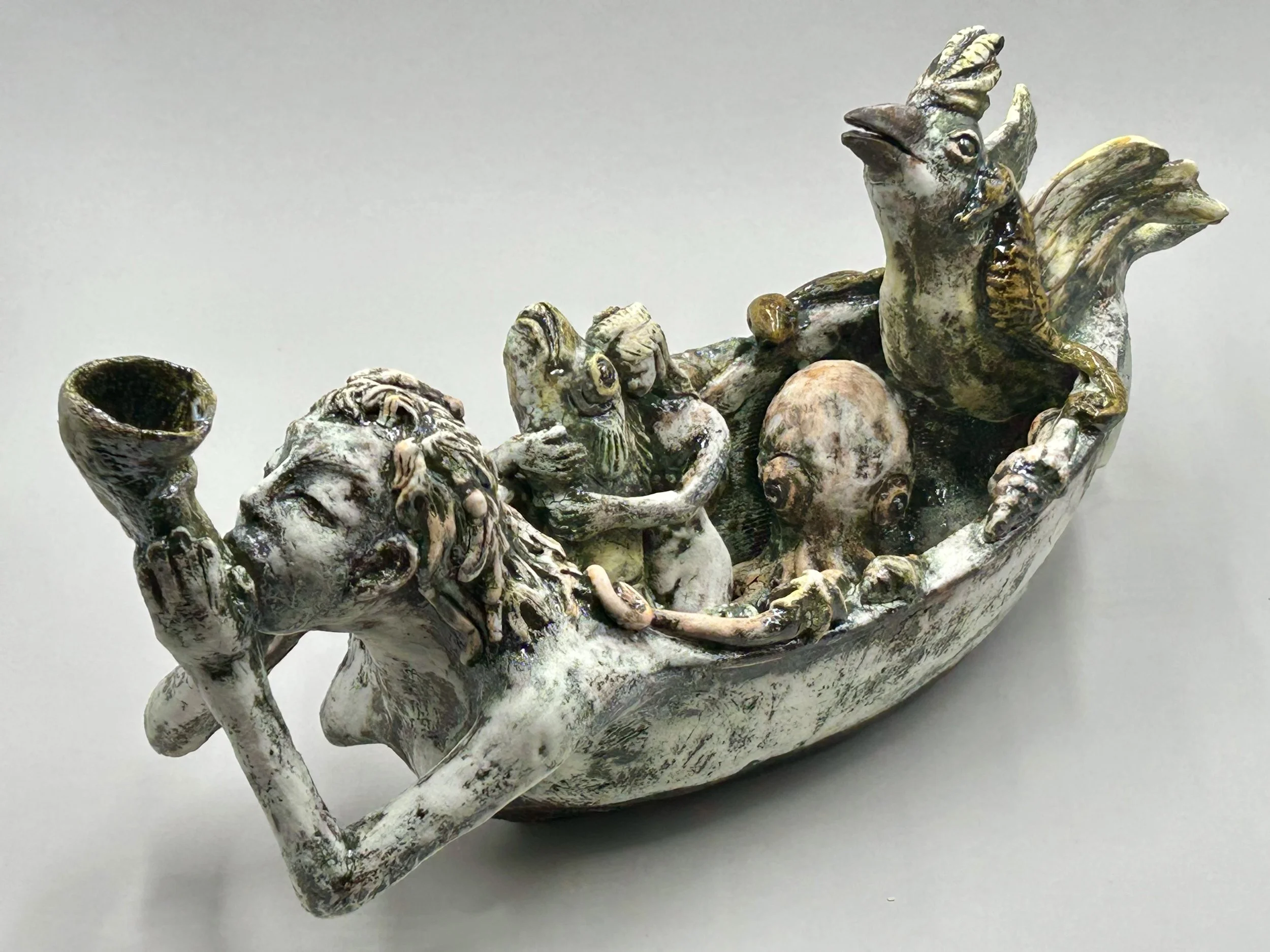 ship goddess with horn