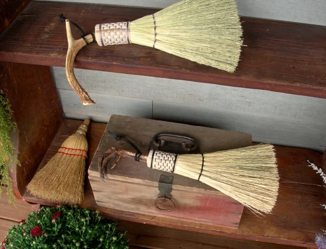 I couldn't resist a quick trip to Campbell's Broom Shoppe. Tony makes amazing brooms. I confess that I have already bought several of his turkey foot and deer antler brooms. 