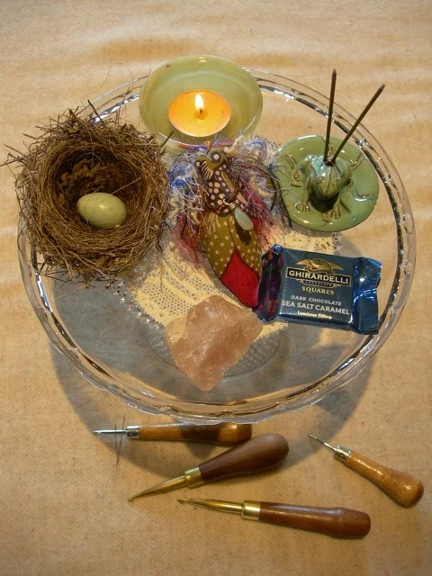 I'm glad the Muse has shown herself, because I was about to eat the chocolate myself!