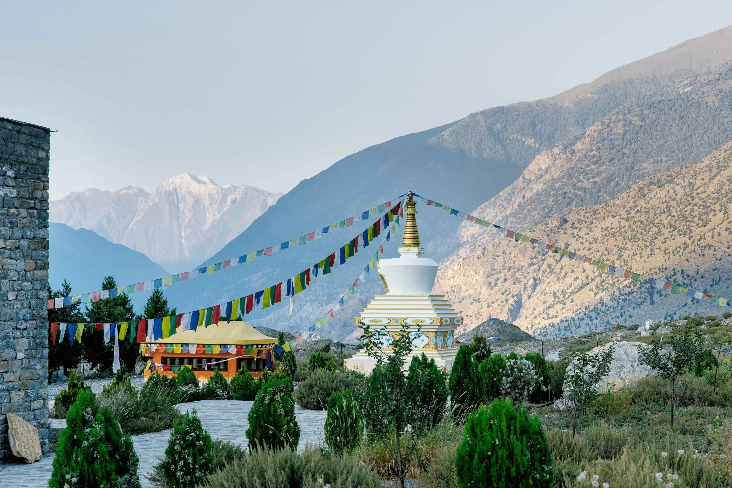 Experiential travel | Adventure hotel | adventure travel  | Eco travel | eco hotel | landscape hotel | nature hotel | nature destination | room and wild | Nepal | Nepal luxury hotel | Shinta Mani Mustang