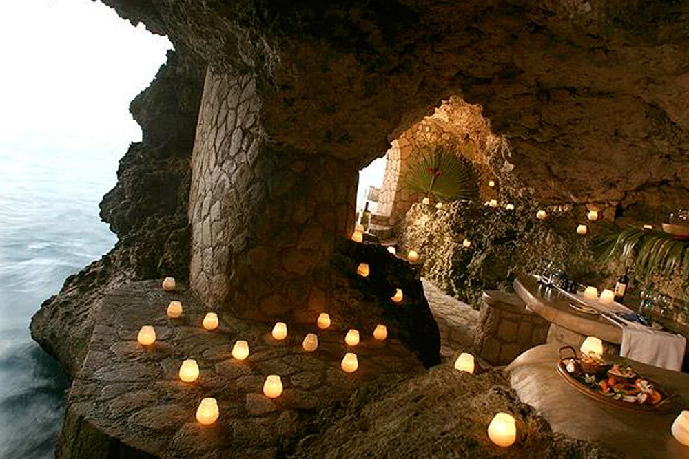 THE CAVES HOTEL & SPA, NEGRIL, JAMAICA