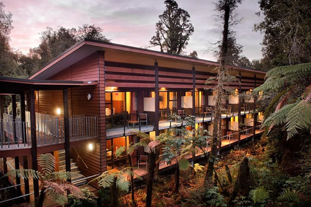 TE WAONUI FOREST RETREAT, FRANZ JOSEF GLACIER, NEW ZEALAND
