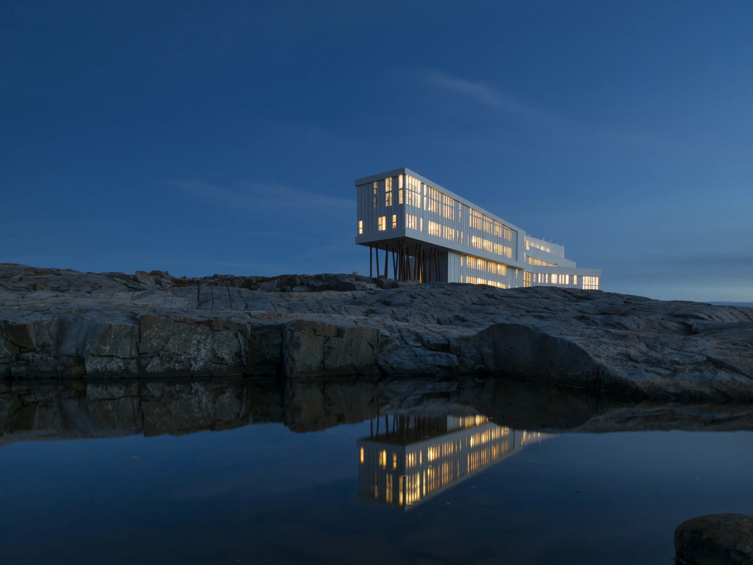 01 Fogo Island Inn.jpg