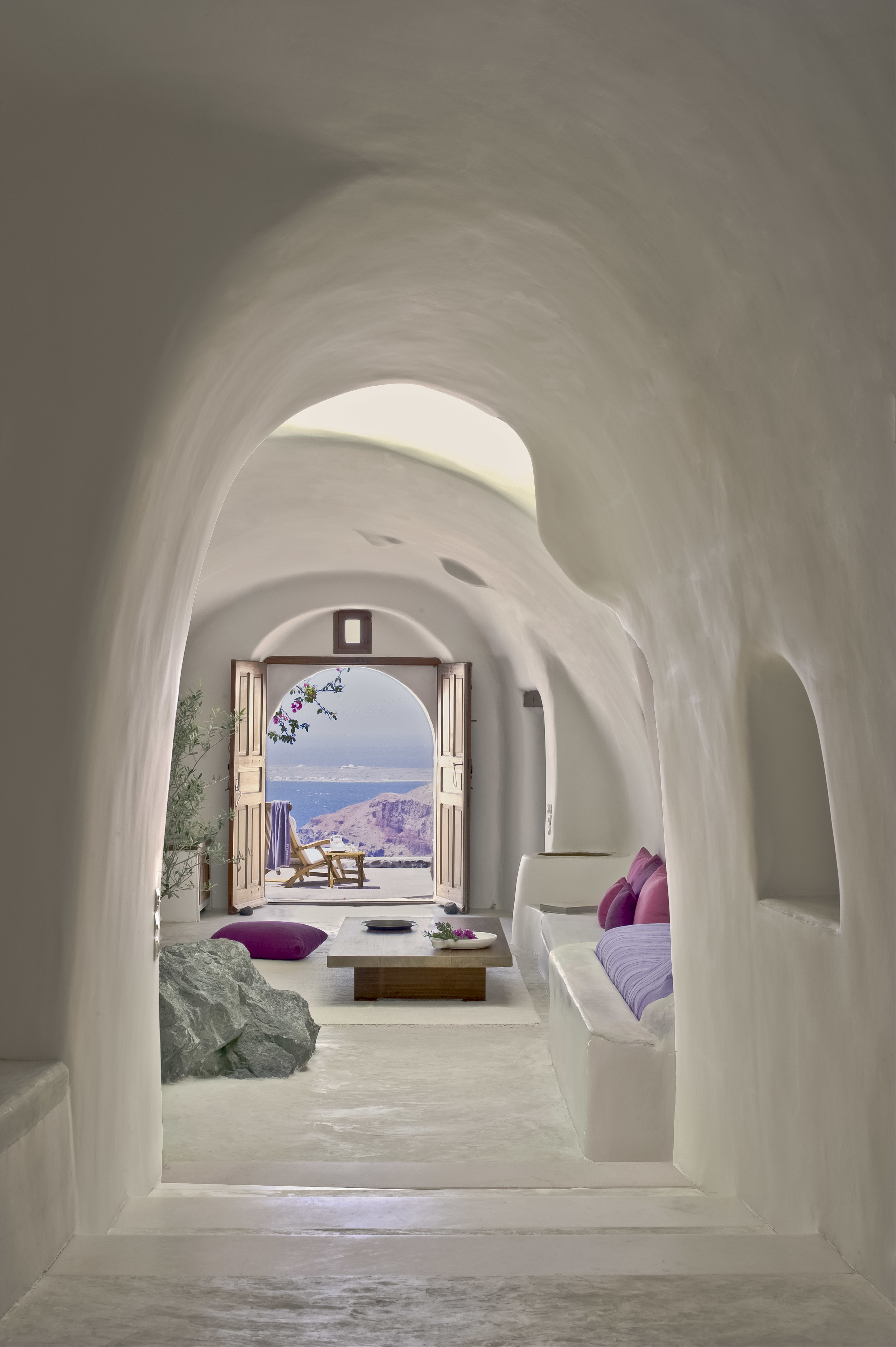 Santorini Hotels | Perivolas Hotel