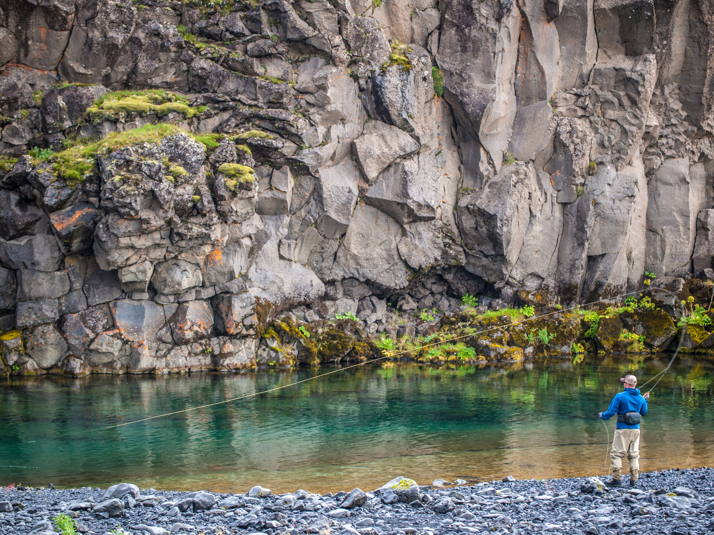 Fly_Fishing_South_Iceland.jpg