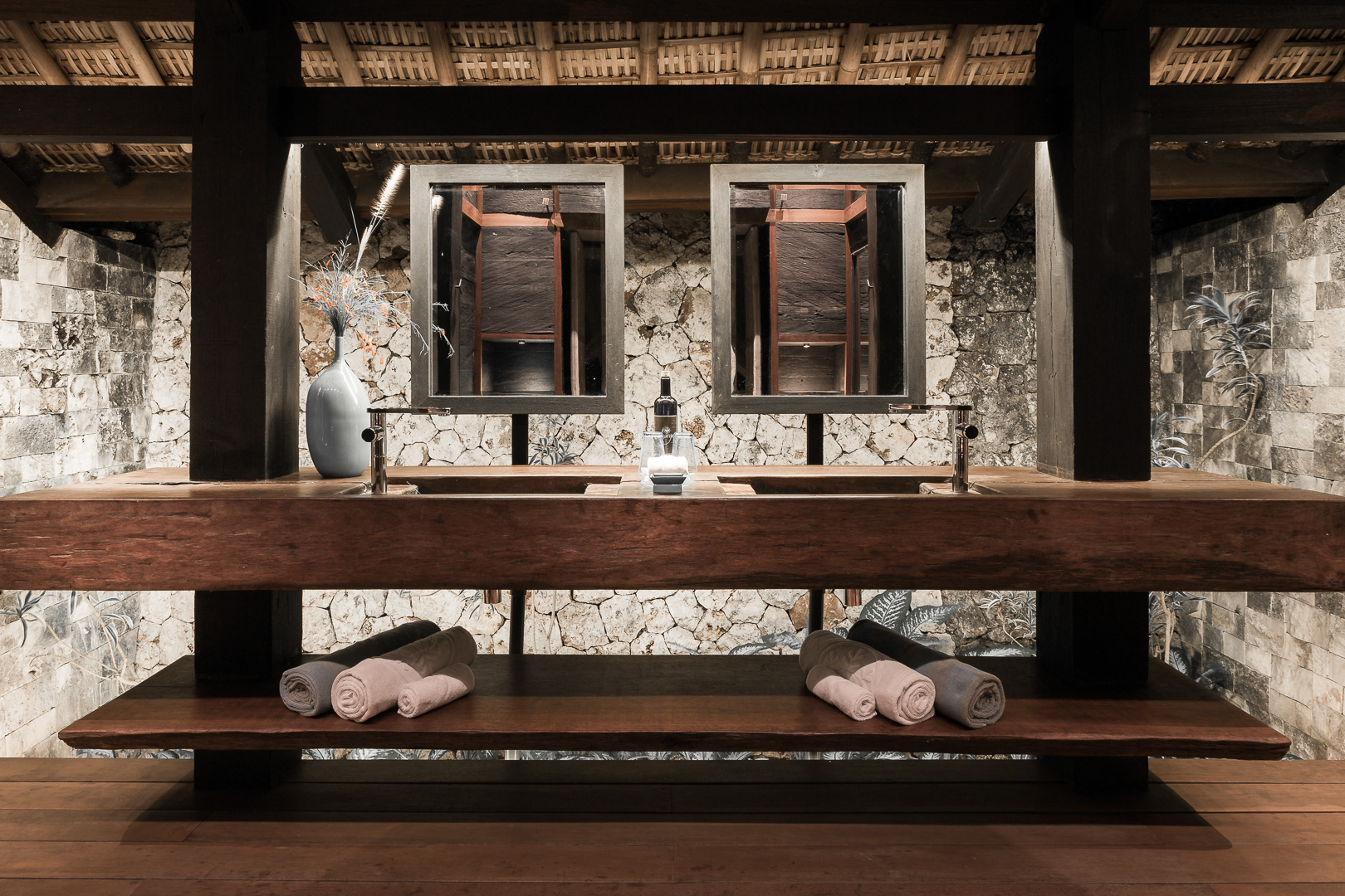 Bali Hotels | Suarga Padang Padang
