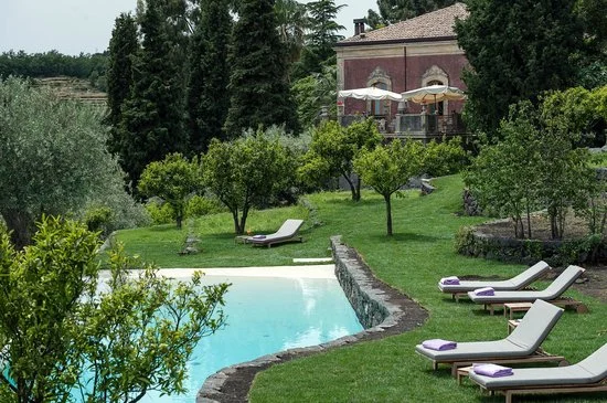 Sicily Hotels | Monaci Delle Terre Nere 