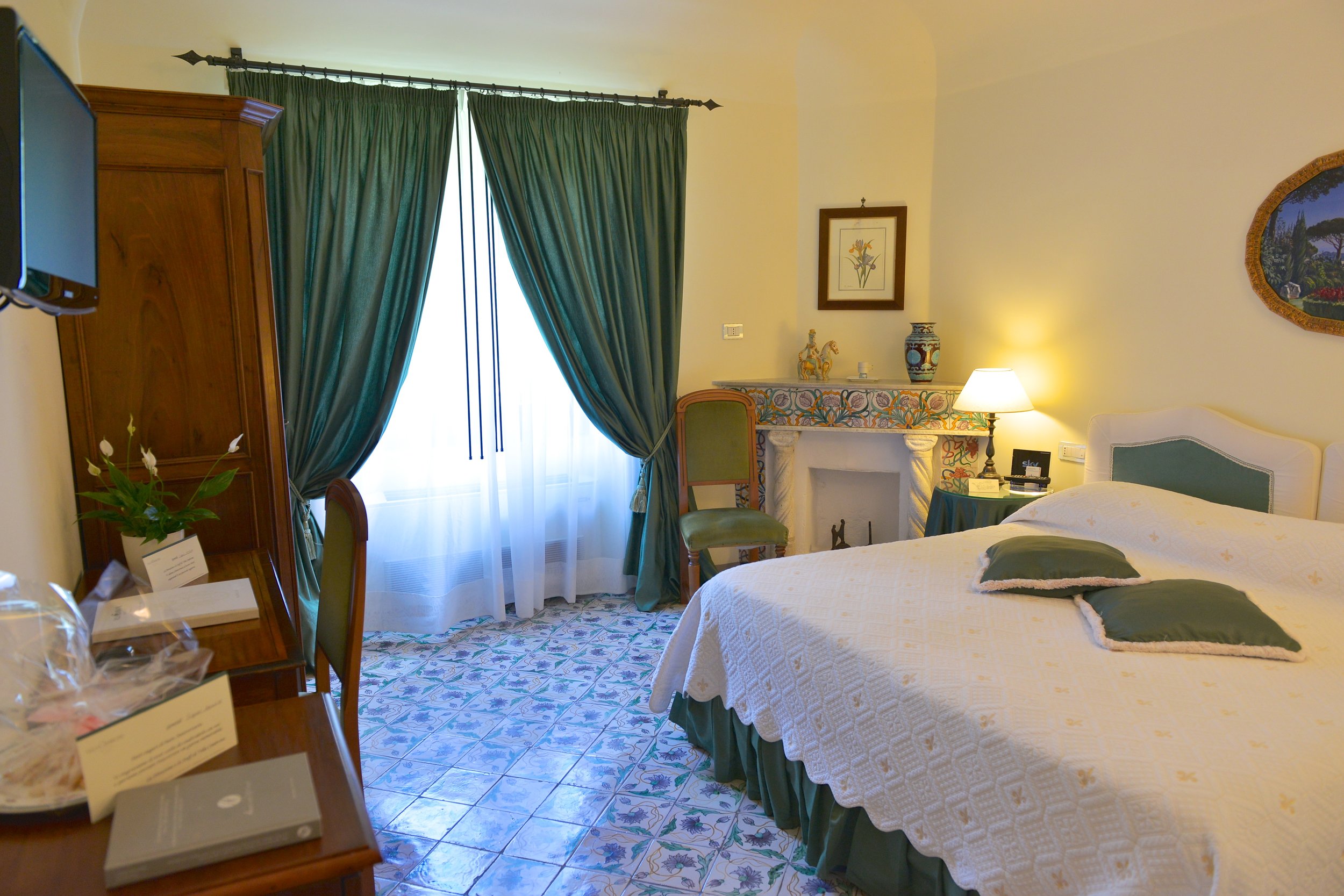 Amalfi Coast Hotels | Villa Cimbrone