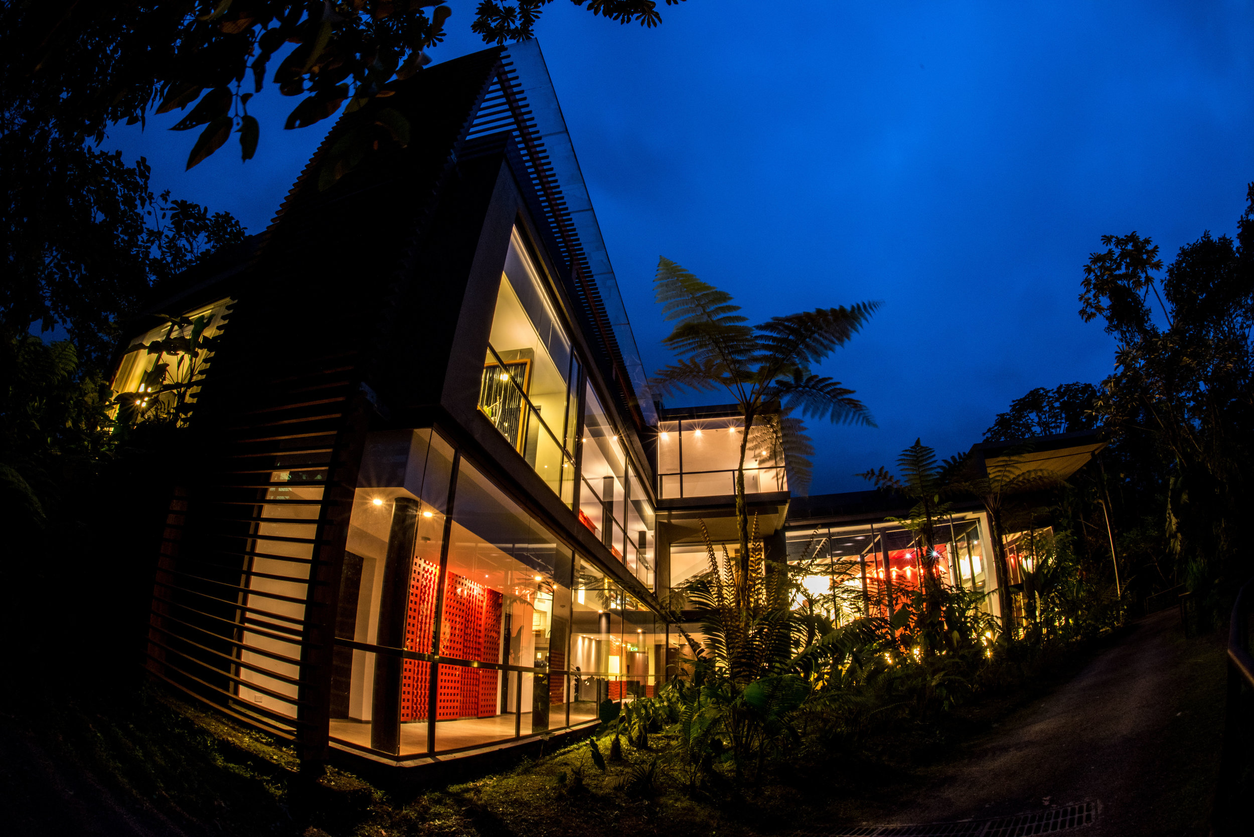 Ecuador Hotels | Mashpi Lodge