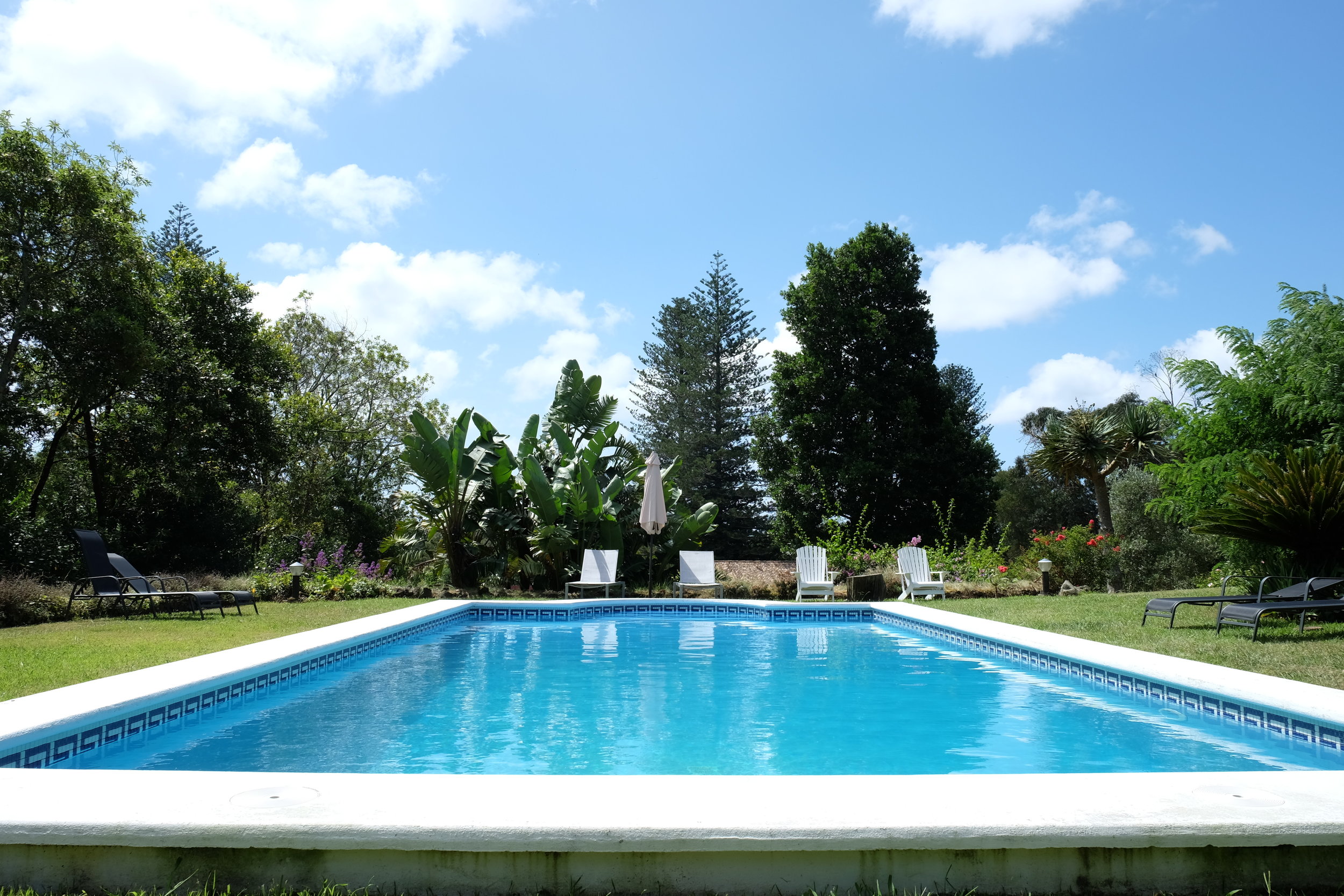 Azores Hotels | Pink House Sao Miguel Azores
