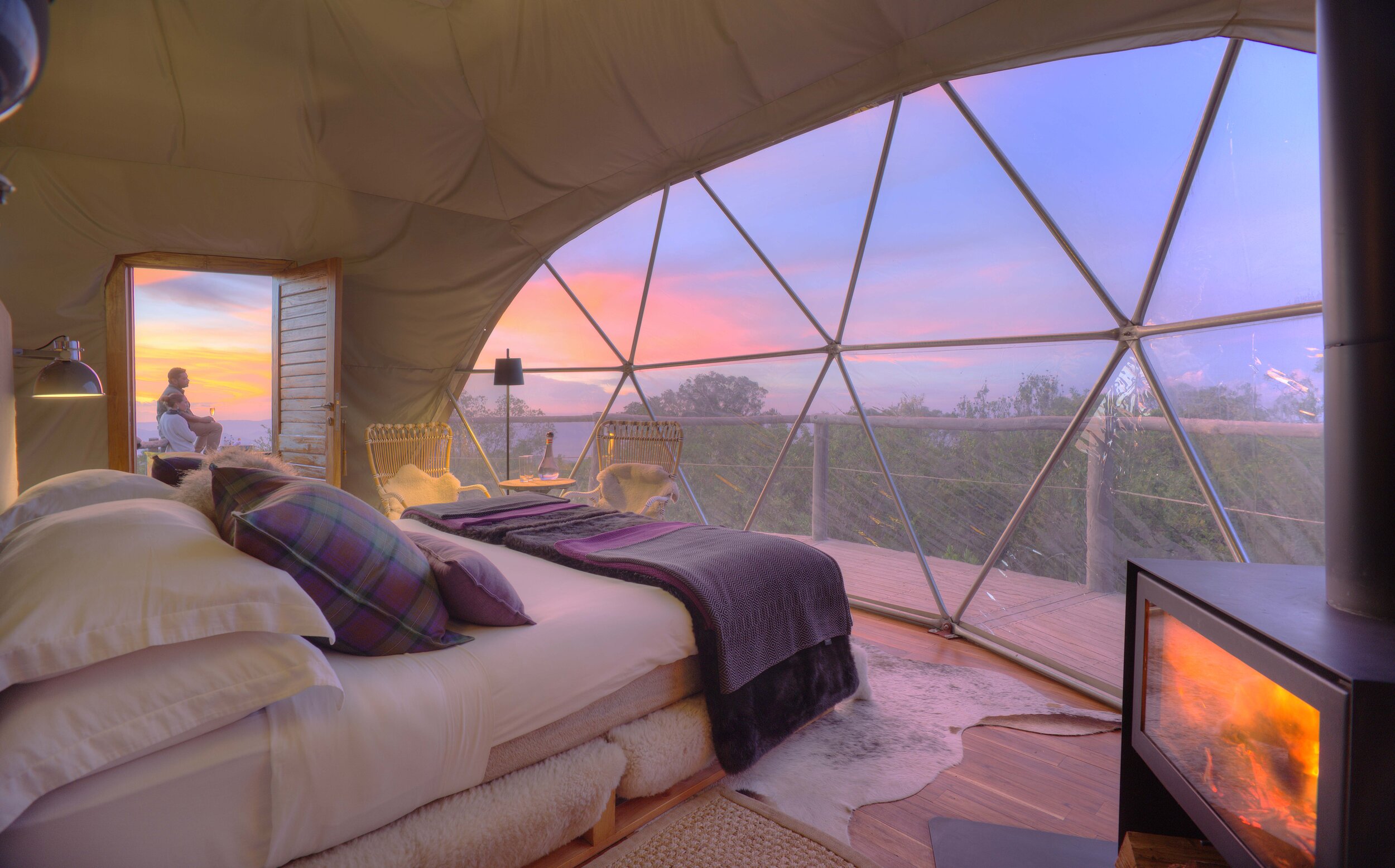 The-Highlands-honeymoon-dome-sunset1.jpg