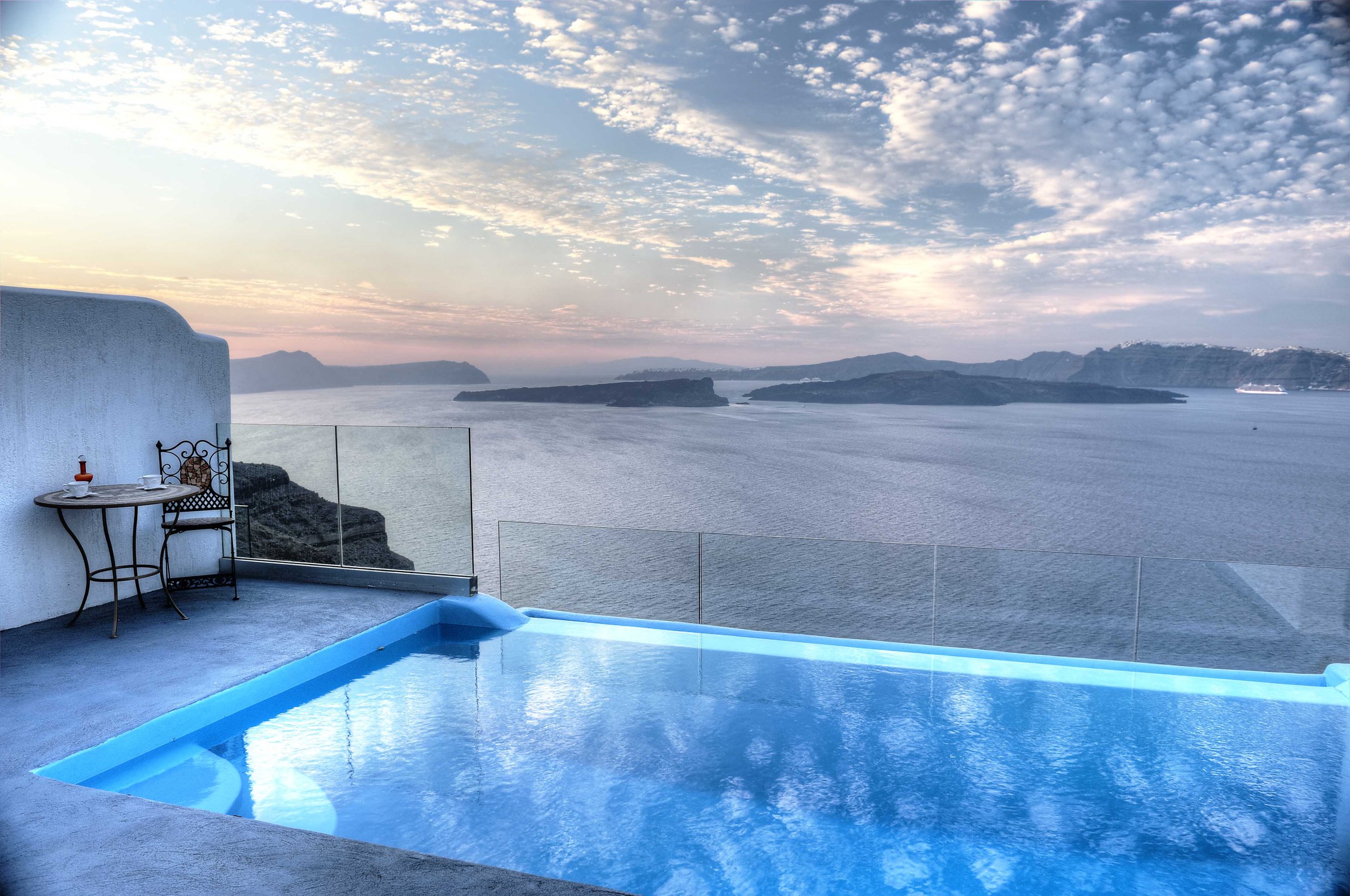 Santorini Hotels | Astarte Suites