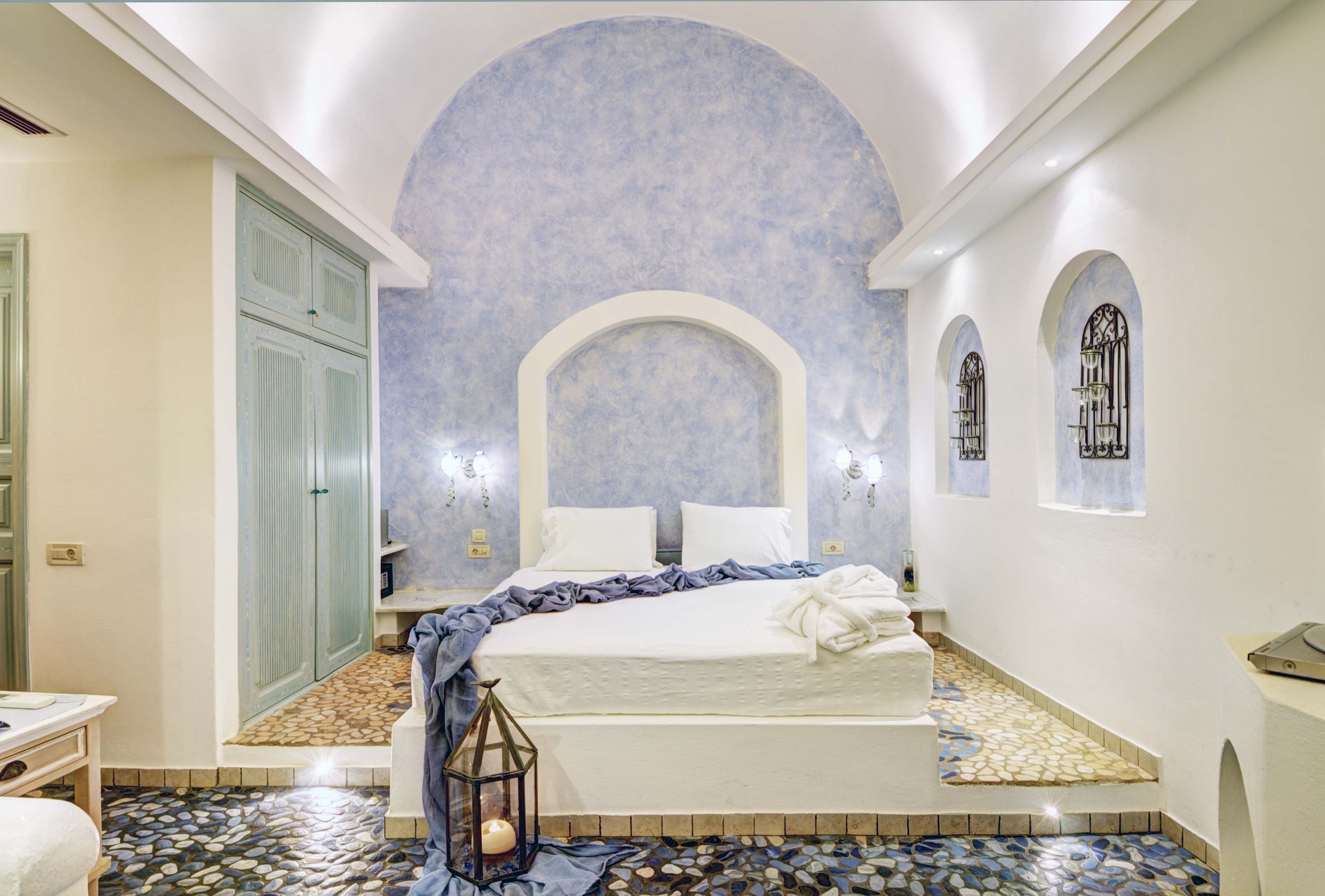 Santorini Hotels | Astarte Suites