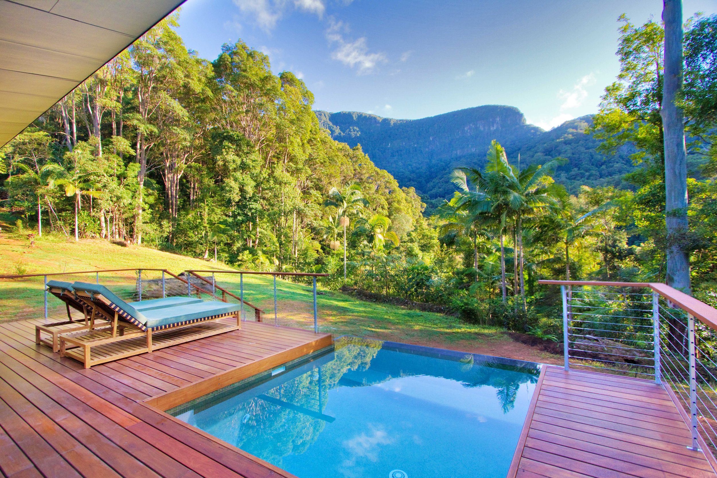 Australia Hotels | Crystal Creek Rainforest Retreat