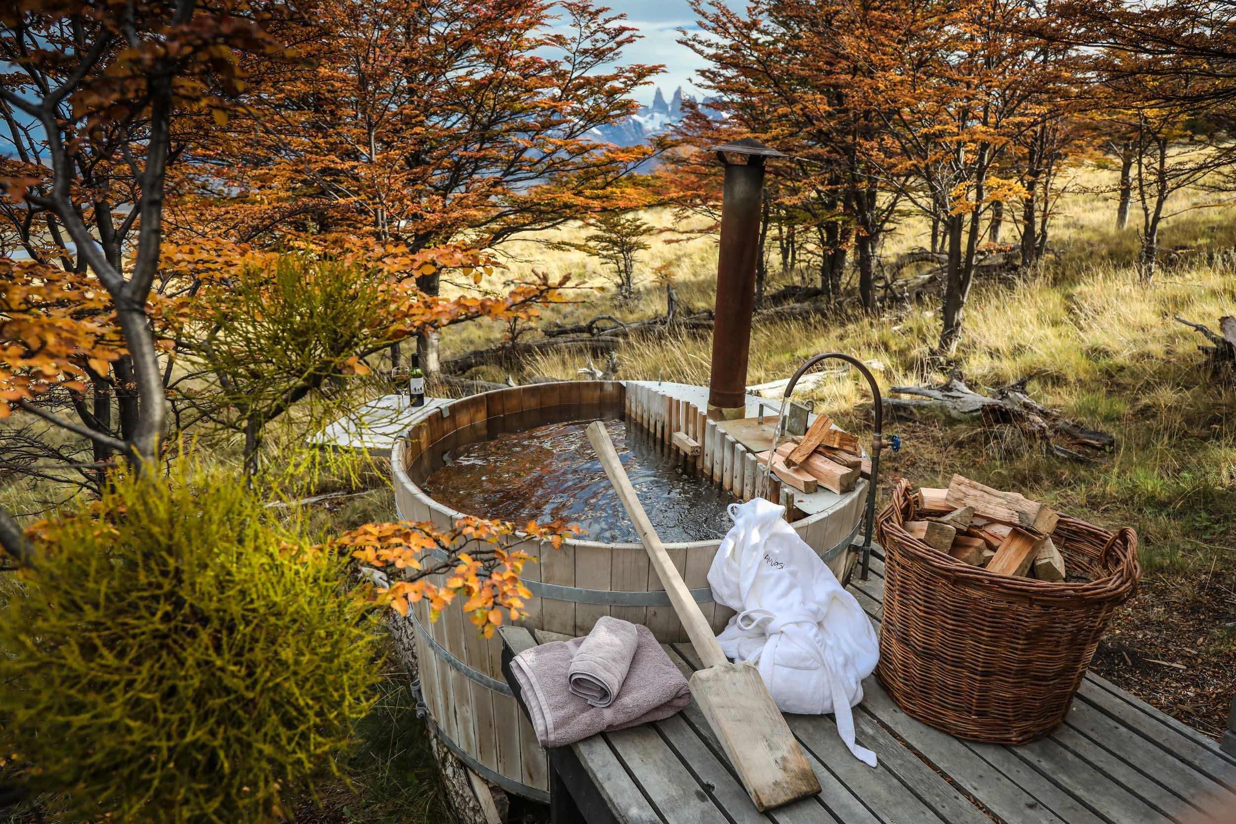 1 Awasi Patagonia - Exterior - Private Villa Hot Tub.jpg