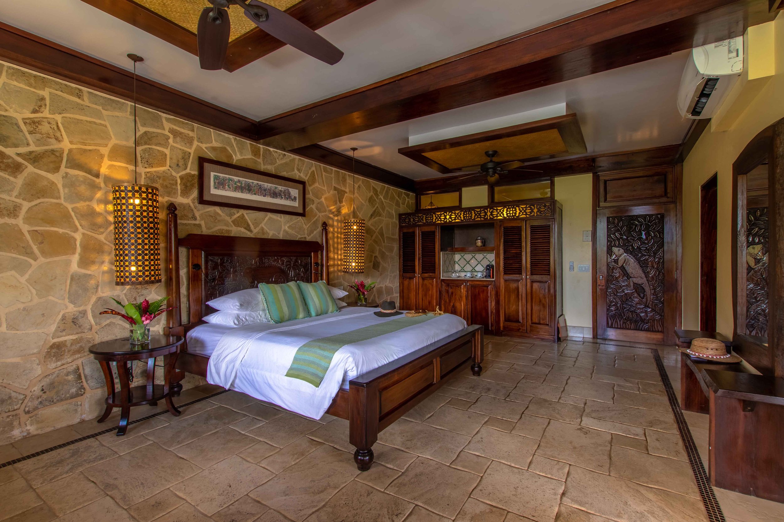 Belize Hotel | Sleeping Giant Rainforest Lodge