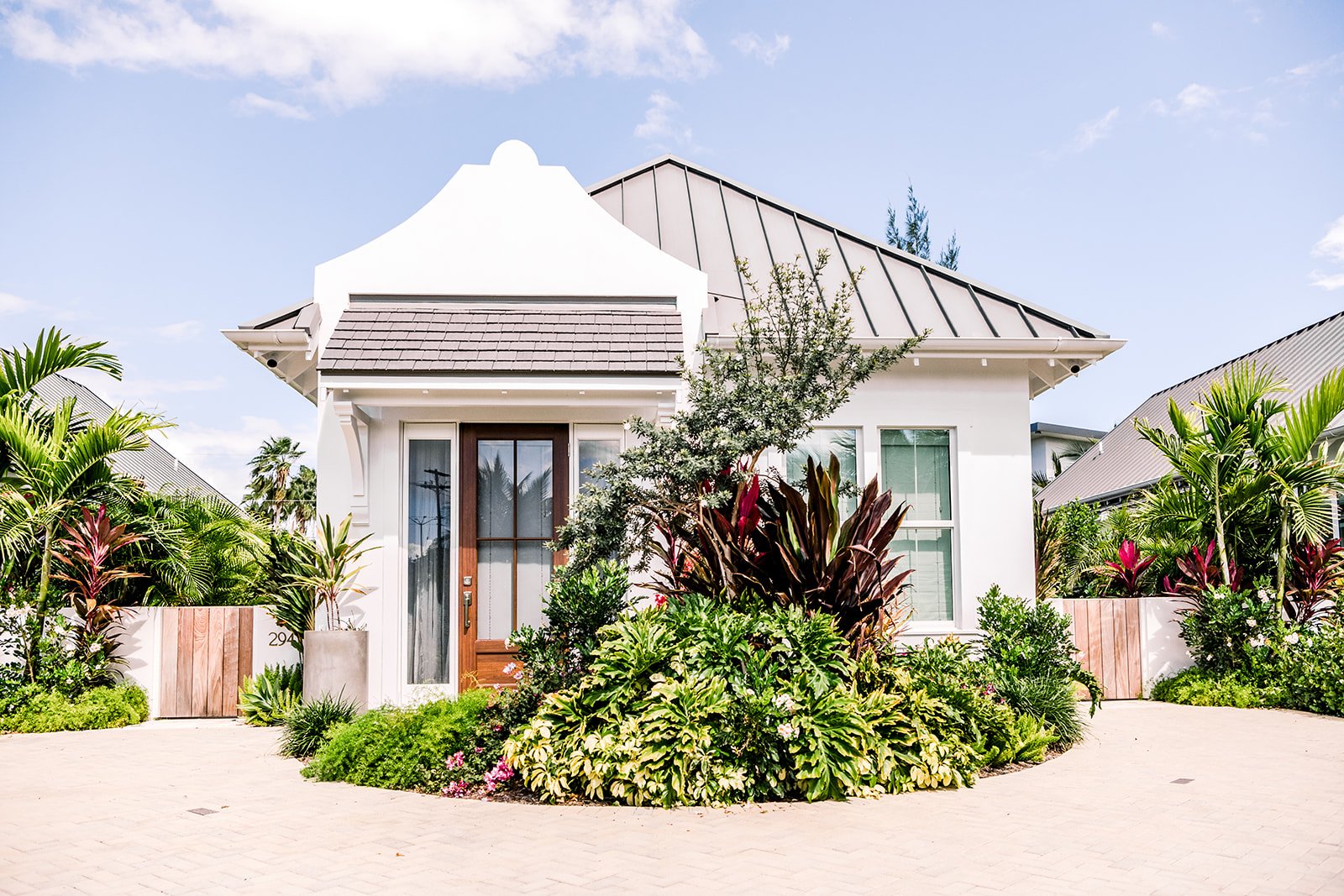 Cayman Islands Hotels | Botanica Cottages