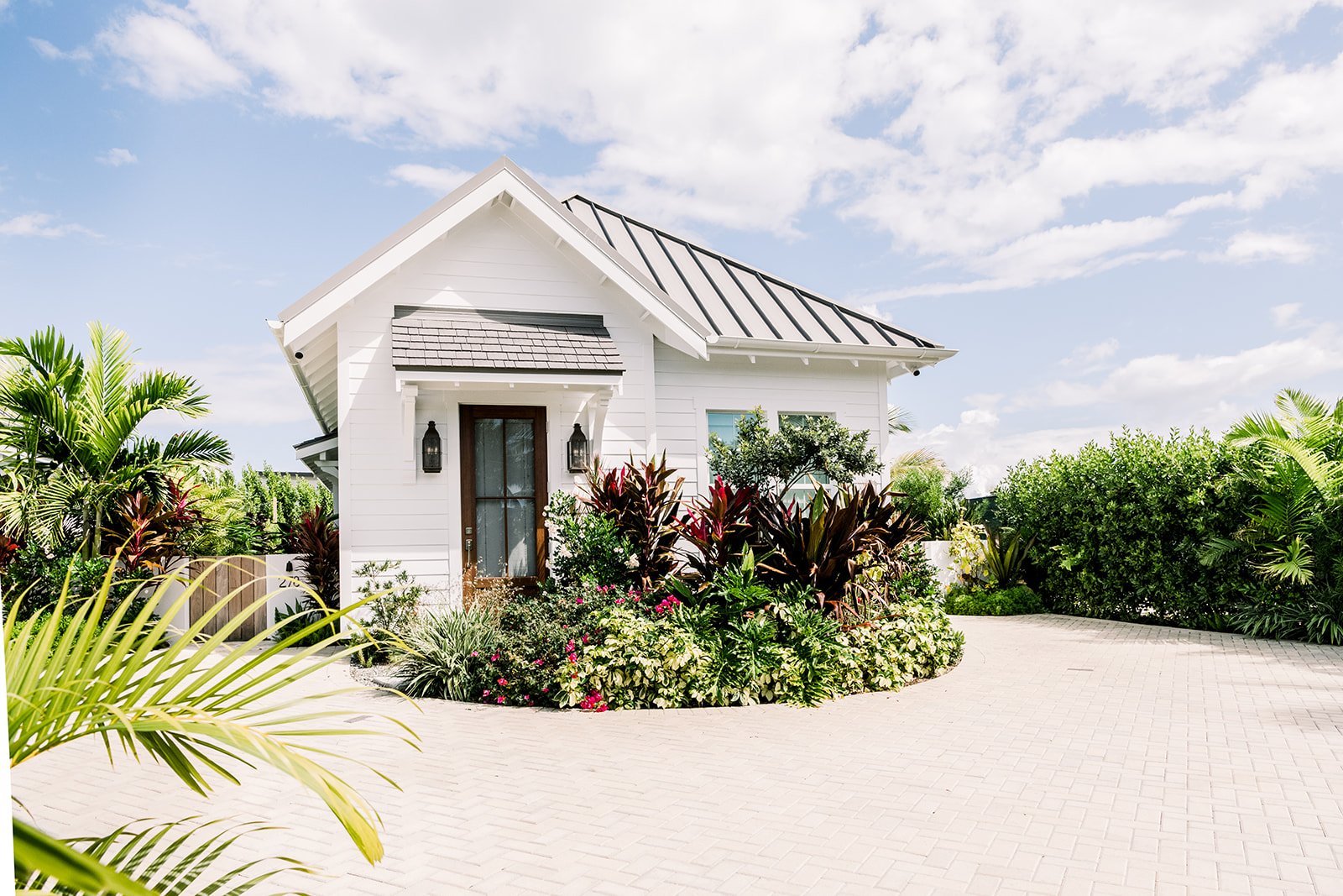 Cayman Islands Hotels | Botanica Cottages