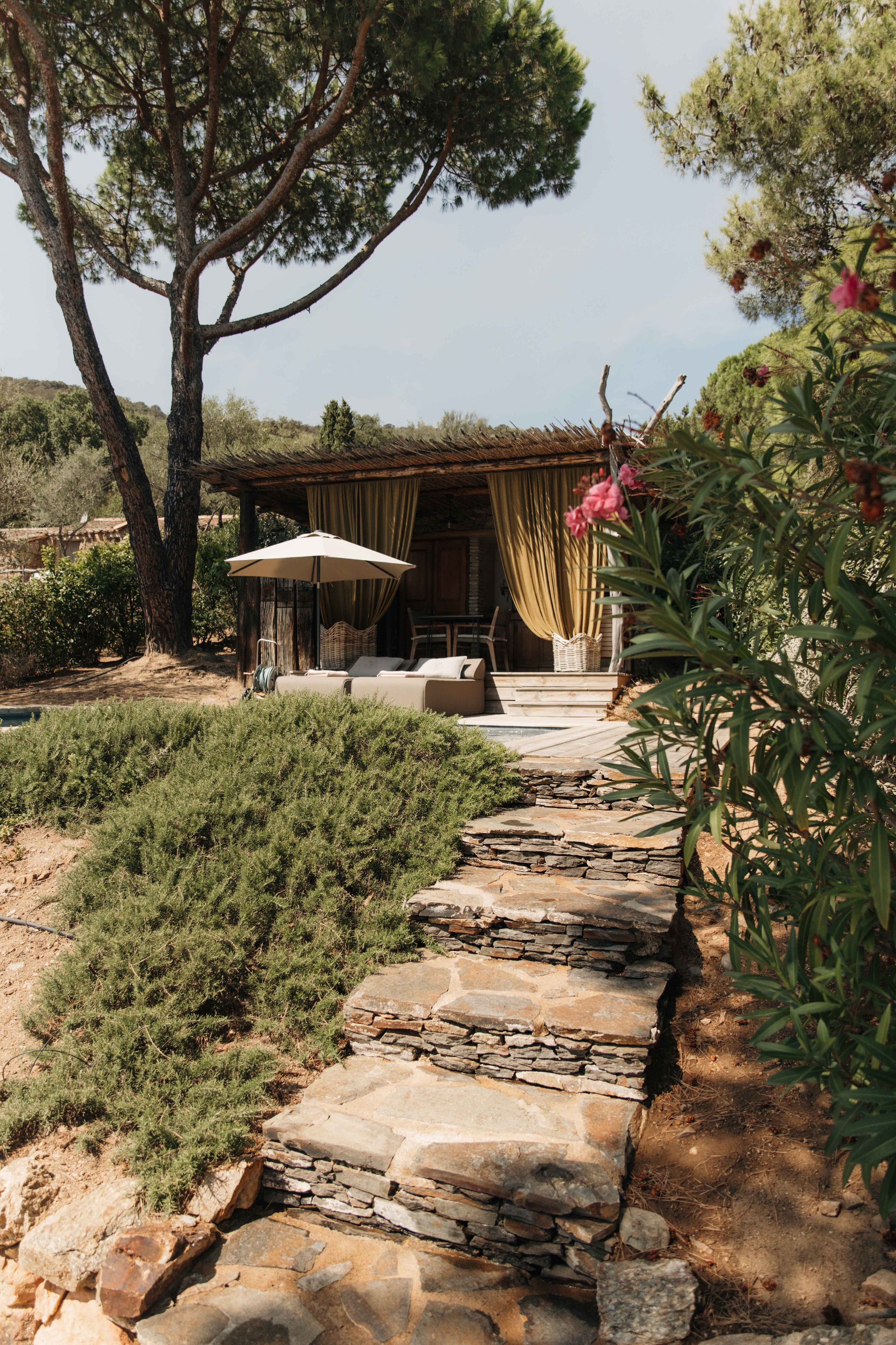 Corsica Hotels | Island Hotels | Landscape Hotels | Nature Hotels |  Les Oliviers de Palombaggia