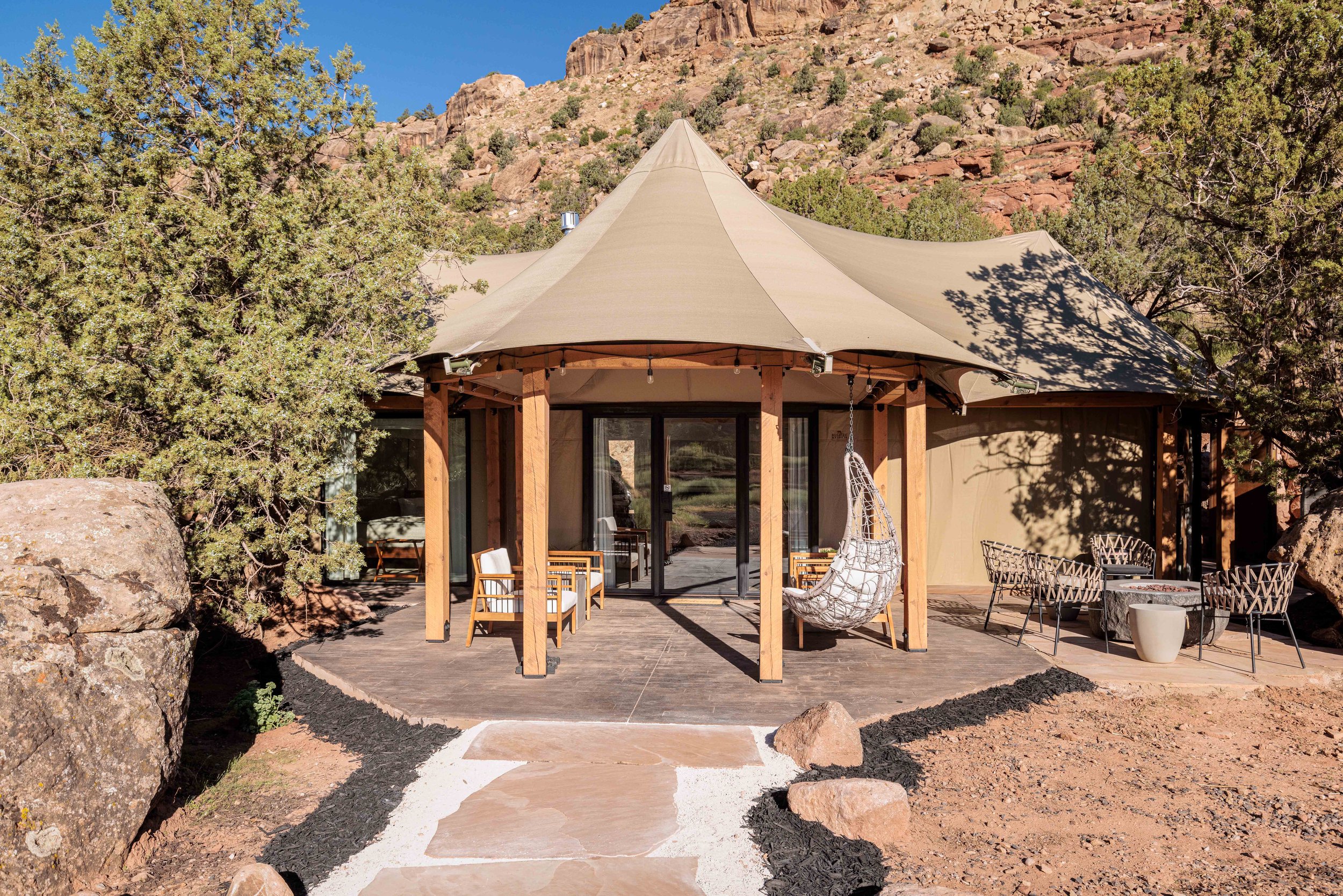 Zion National Park Hotels | Luxury Glamping | Nature Hotels | Landscape Hotels | Room and Wild | Utah hotels | Open Sky Zion