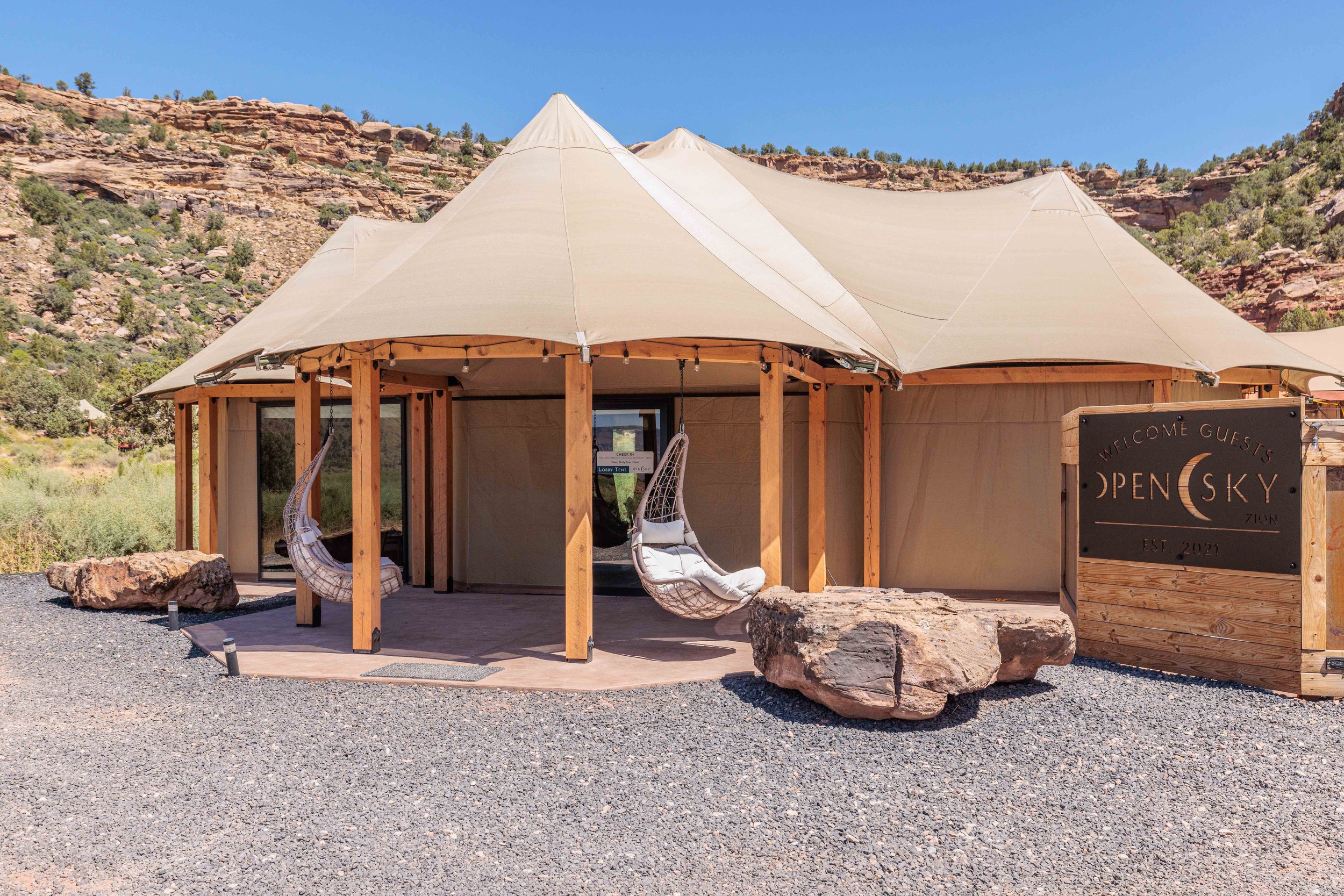 Zion National Park Hotels | Luxury Glamping | Nature Hotels | Landscape Hotels | Room and Wild | Utah hotels | Open Sky Zion