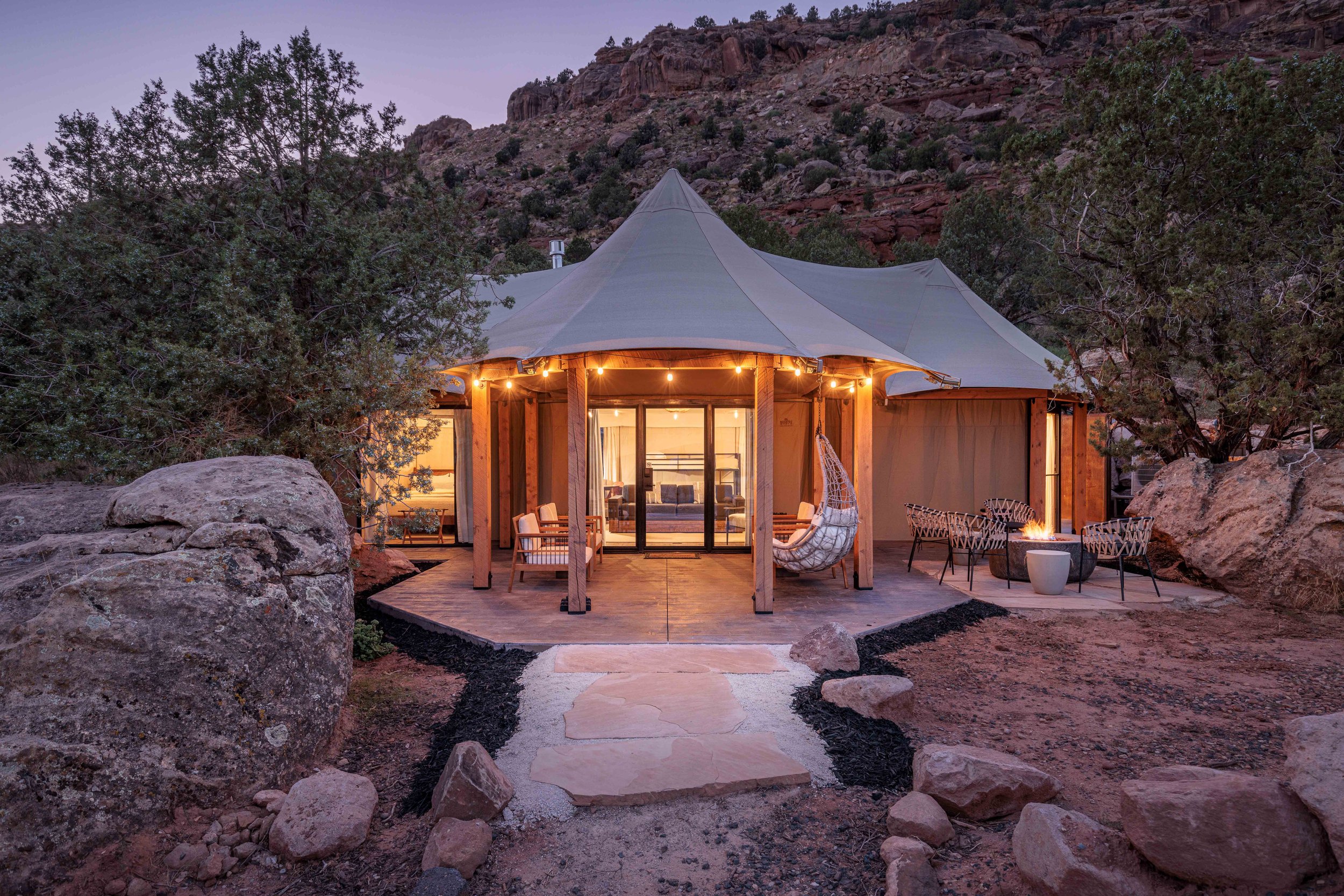 Zion National Park Hotels | Luxury Glamping | Nature Hotels | Landscape Hotels | Room and Wild | Utah hotels | Open Sky Zion