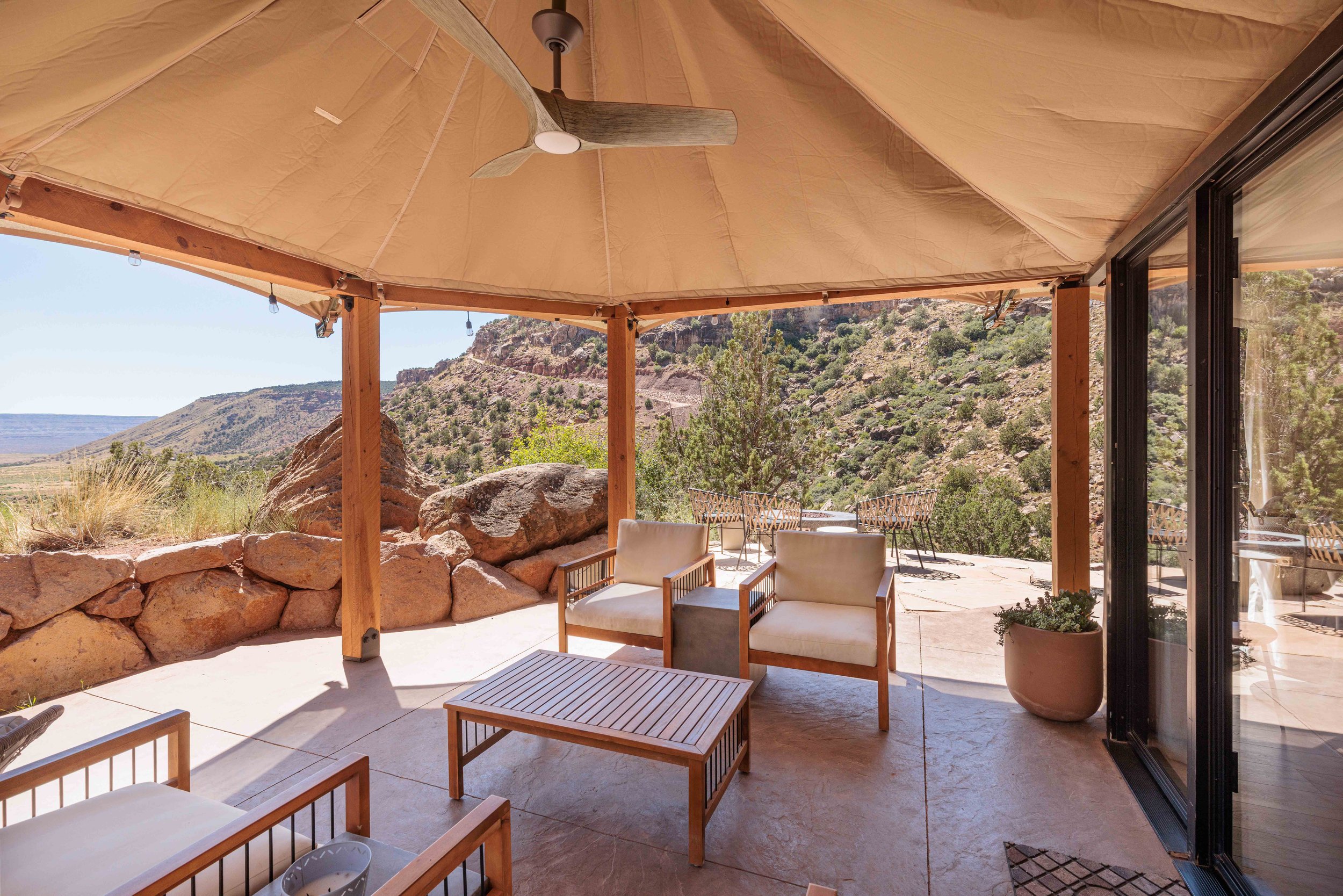Zion National Park Hotels | Luxury Glamping | Nature Hotels | Landscape Hotels | Room and Wild | Utah hotels | Open Sky Zion
