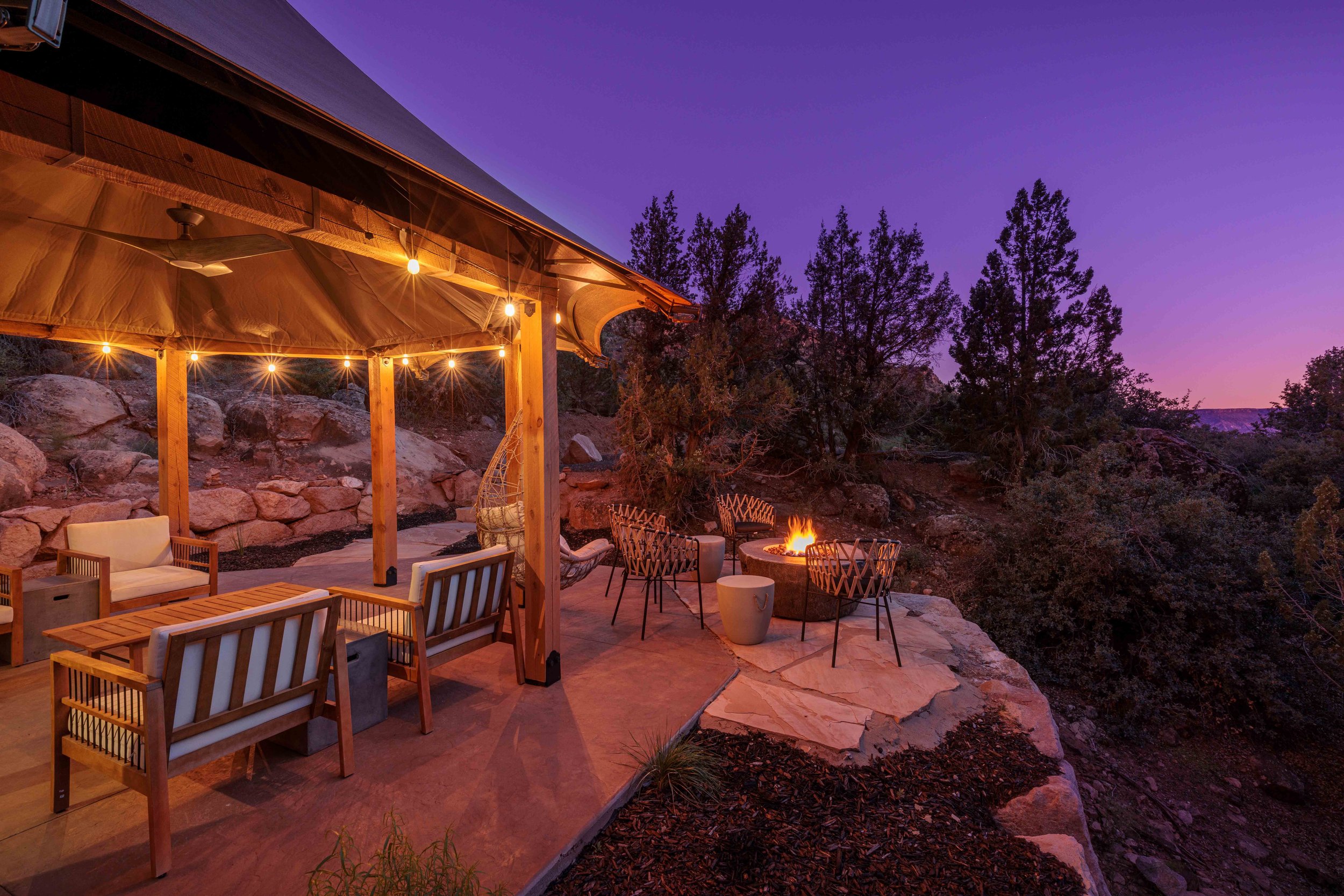 Zion National Park Hotels | Luxury Glamping | Nature Hotels | Landscape Hotels | Room and Wild | Utah hotels | Open Sky Zion