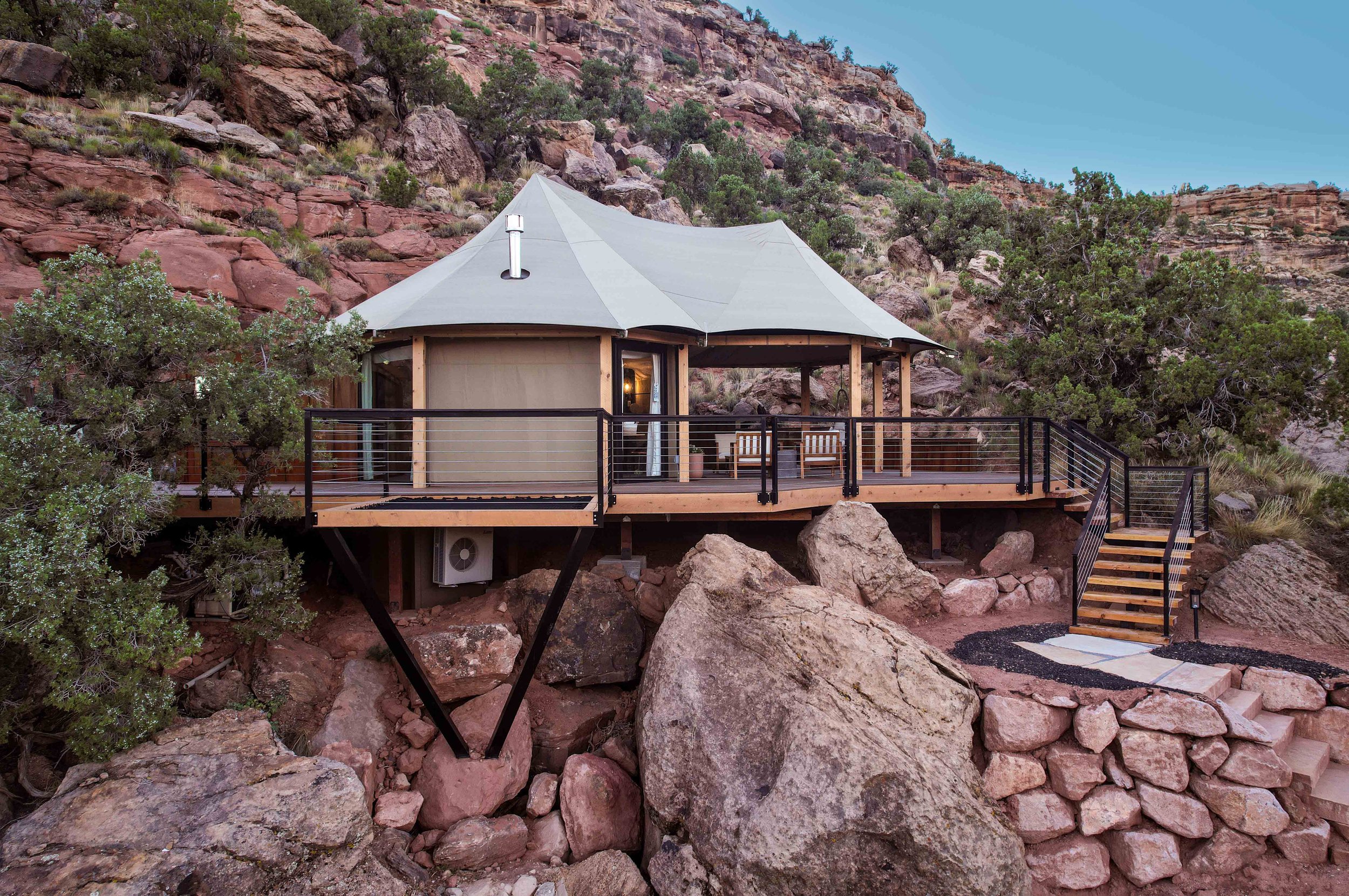 Zion National Park Hotels | Luxury Glamping | Nature Hotels | Landscape Hotels | Room and Wild | Utah hotels | Open Sky Zion