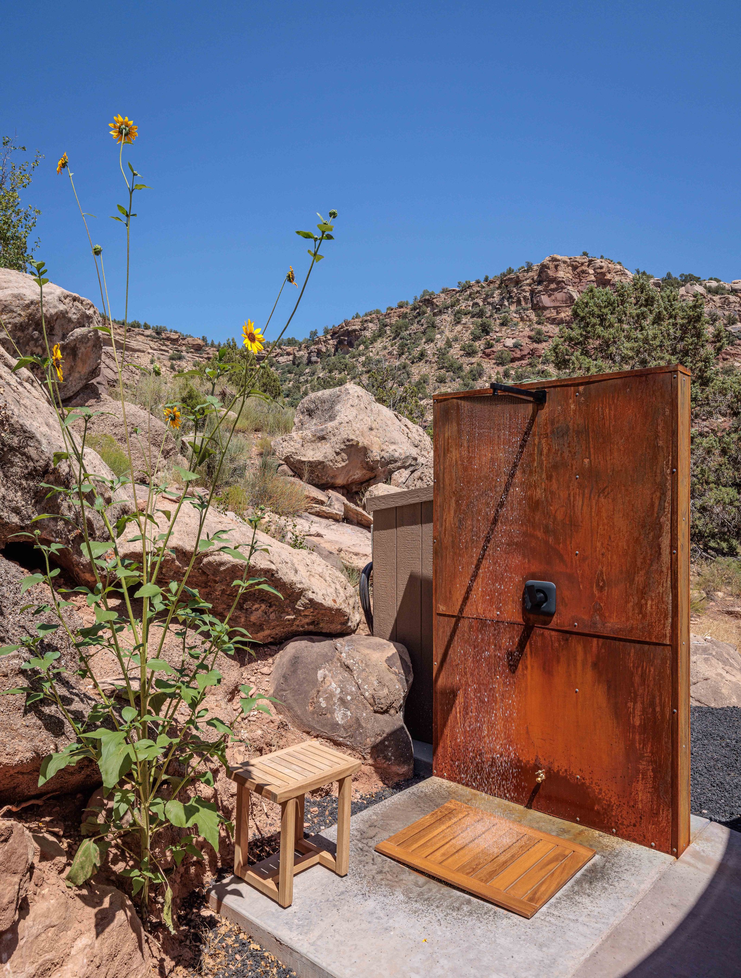 Zion National Park Hotels | Luxury Glamping | Nature Hotels | Landscape Hotels | Room and Wild | Utah hotels | Open Sky Zion