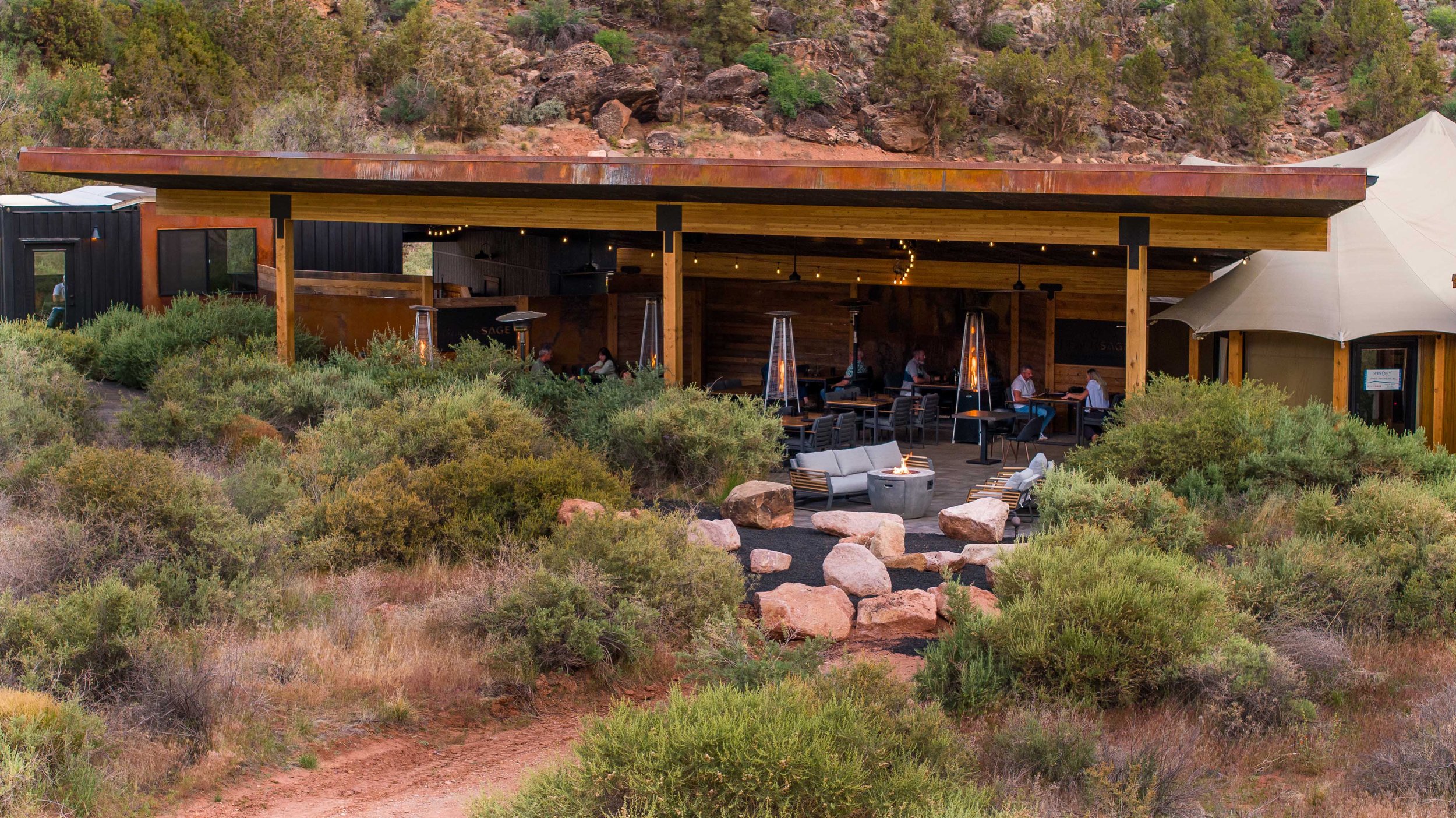 Zion National Park Hotels | Luxury Glamping | Nature Hotels | Landscape Hotels | Room and Wild | Utah hotels | Open Sky Zion