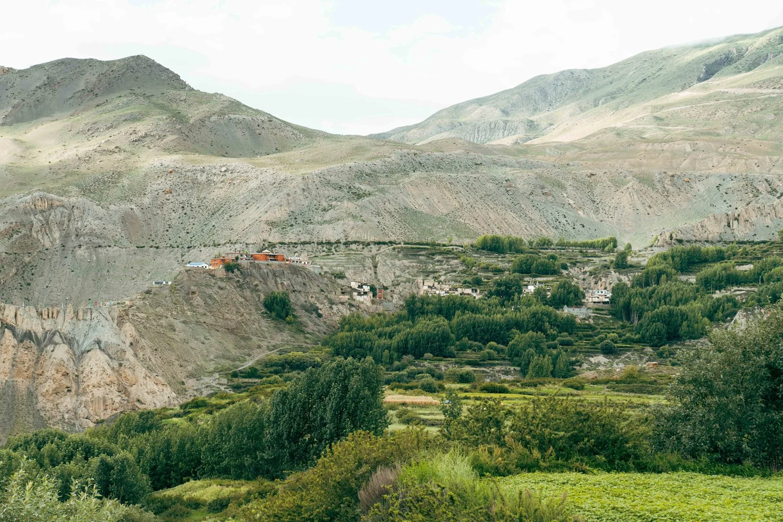 Nepal Hotel | hotel in mustang nepal | Landscape Hotel | Nature Hotel | Shinta Mani Mustang