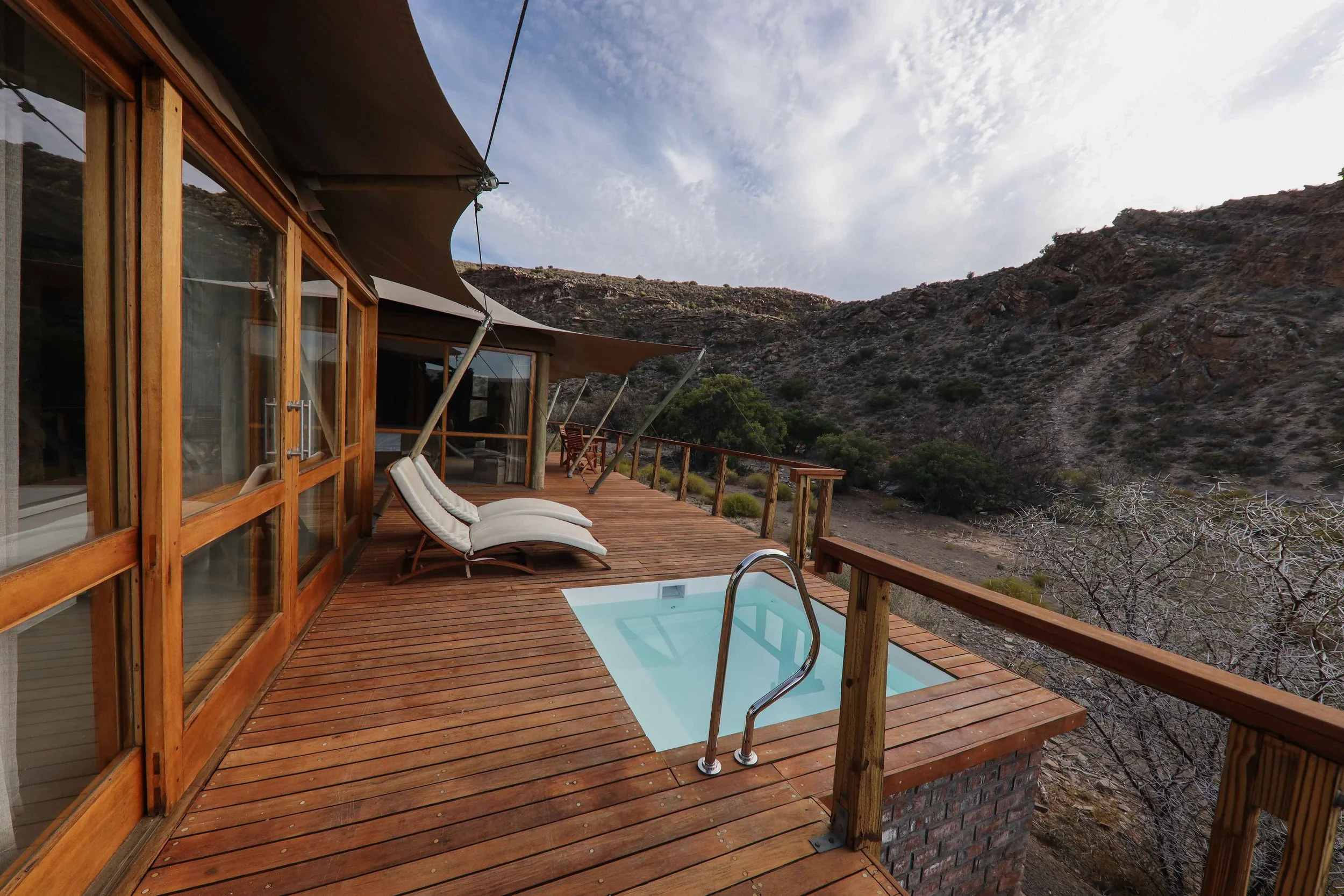 safari hotel | south africa hotel | adventure | Eco travel | eco hotel | landscape hotel | nature hotel | nature destination | room and wild | luxury hotel | conservation | Sanbona Wildlife Reserve