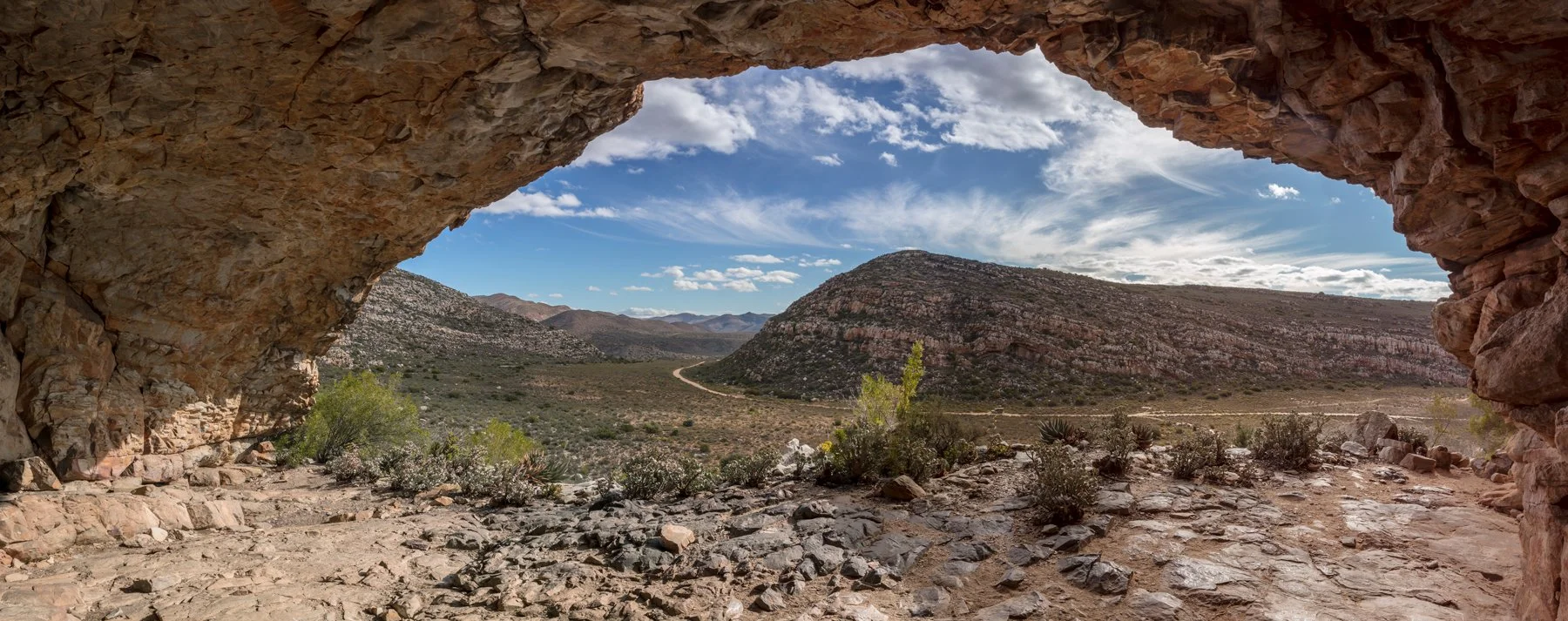 safari hotel | south africa hotel | adventure | Eco travel | eco hotel | landscape hotel | nature hotel | nature destination | room and wild | luxury hotel | conservation | Sanbona Wildlife Reserve