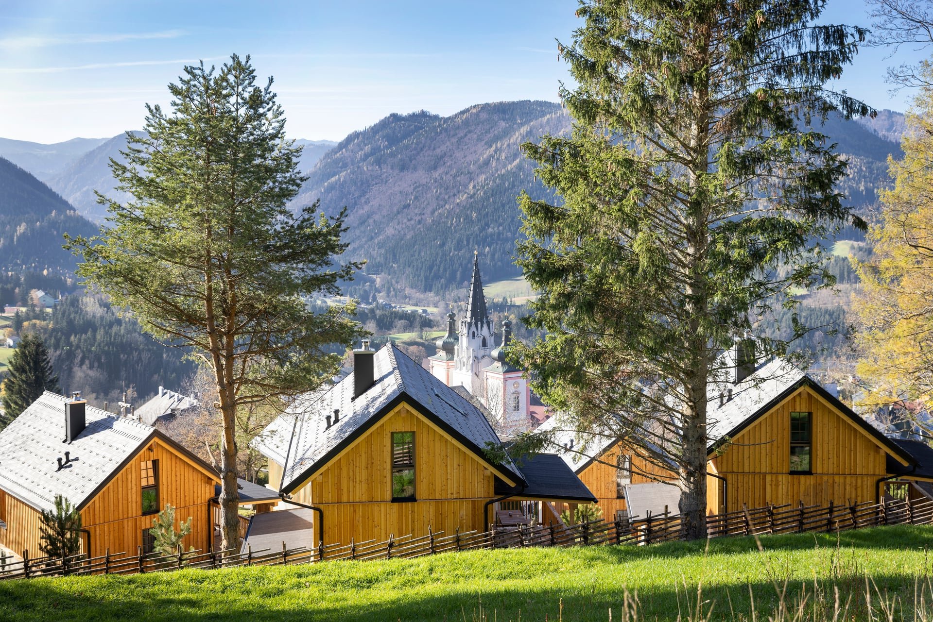 Alpine Hotel | Austria Hotel | Eco travel | eco hotel | adventure hotel | landscape hotel | nature hotel | nature destination | room and wild | Mariazell hotel | Erlaufsee | chalet | Monte Styria 
