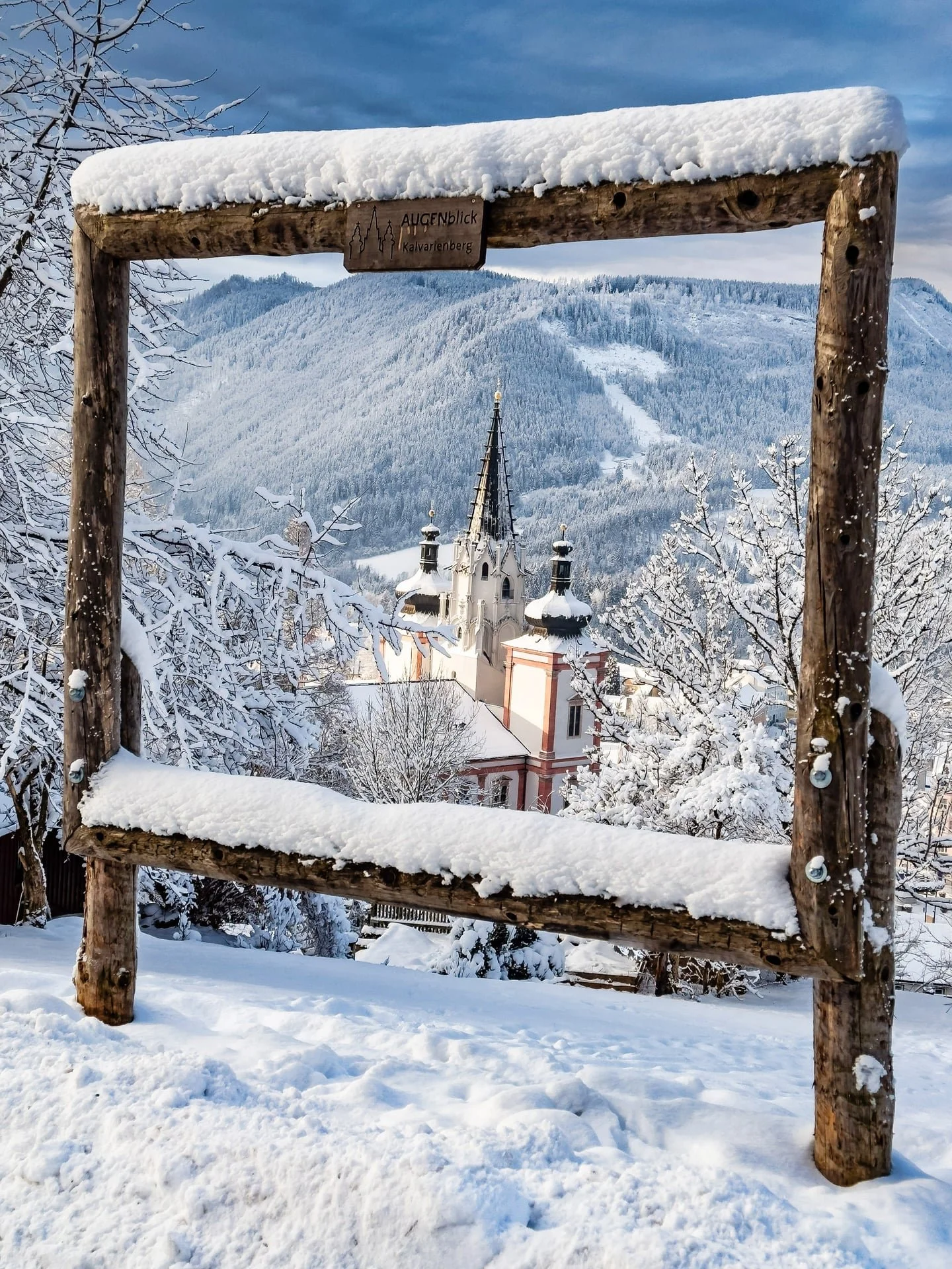 Alpine Hotel | Austria Hotel | Eco travel | eco hotel | adventure hotel | landscape hotel | nature hotel | nature destination | room and wild | Mariazell hotel | Erlaufsee | chalet | Montestyria 