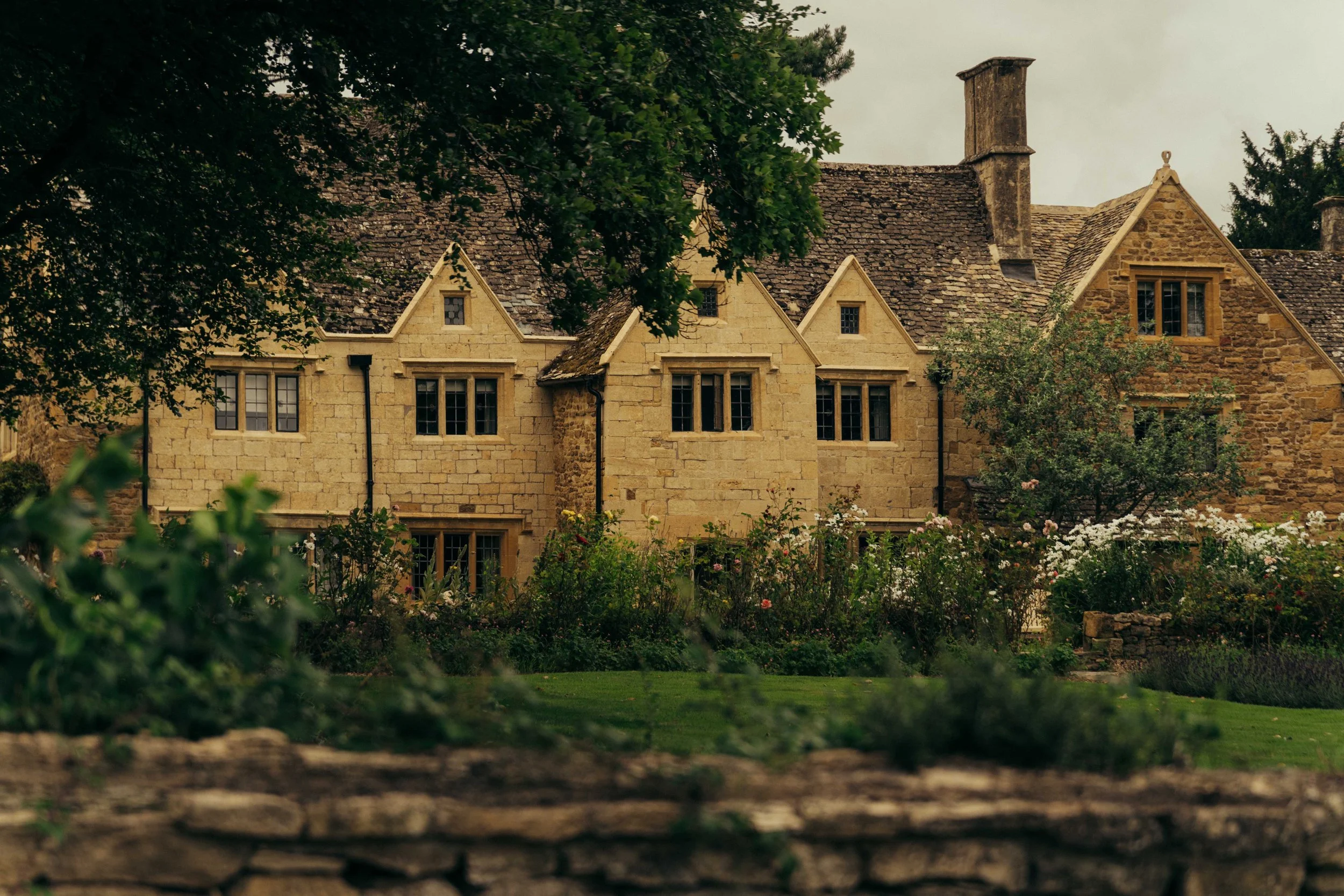 UK Country Hotel | Cotswolds Hotel | England Hotel | Slow Travel | Eco travel | eco hotel | landscape hotel | nature hotel | nature destination | room and wild | Hyll Hotel