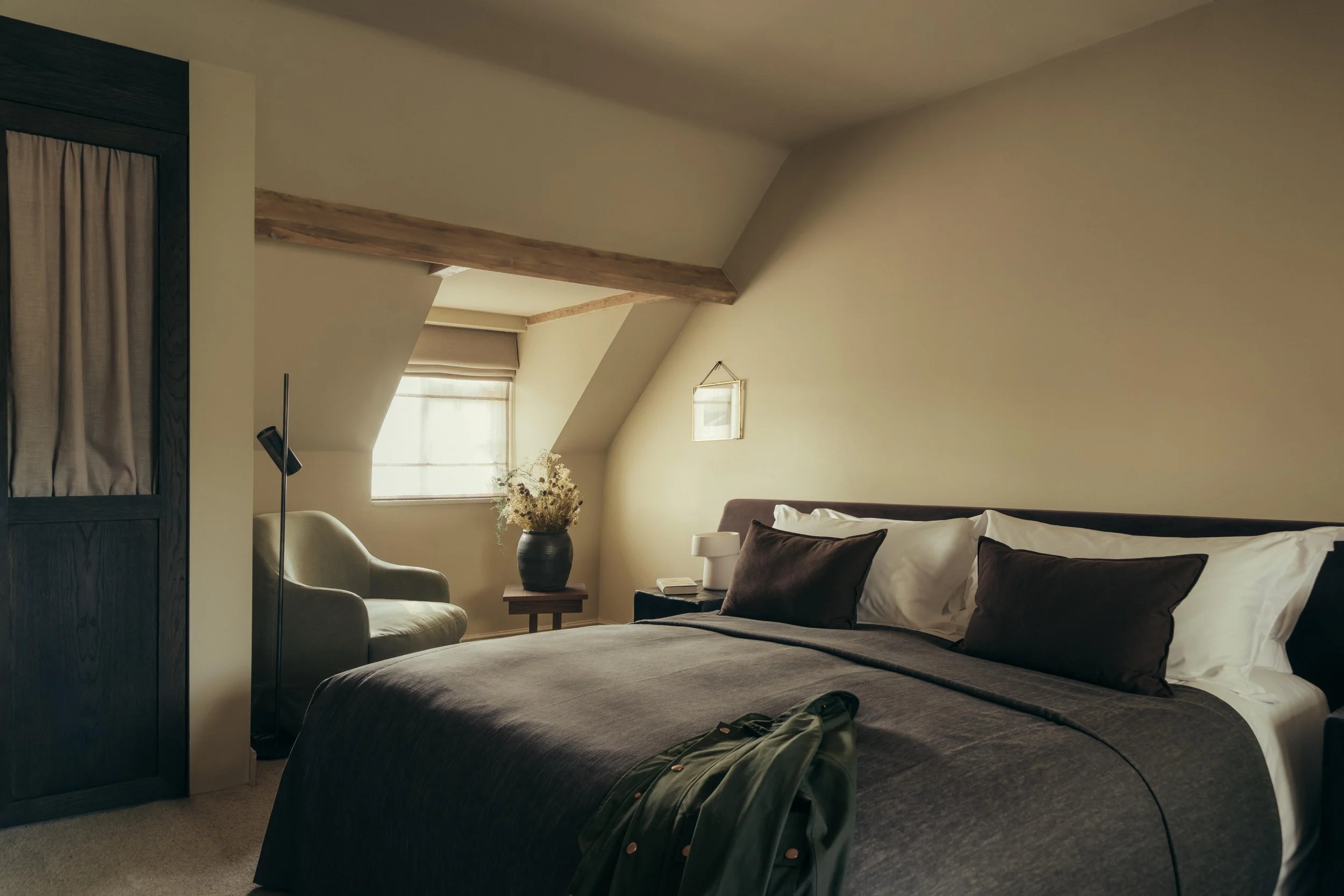 UK Country Hotel | Cotswolds Hotel | England Hotel | Slow Travel | Eco travel | eco hotel | landscape hotel | nature hotel | nature destination | room and wild | Hyll Hotel
