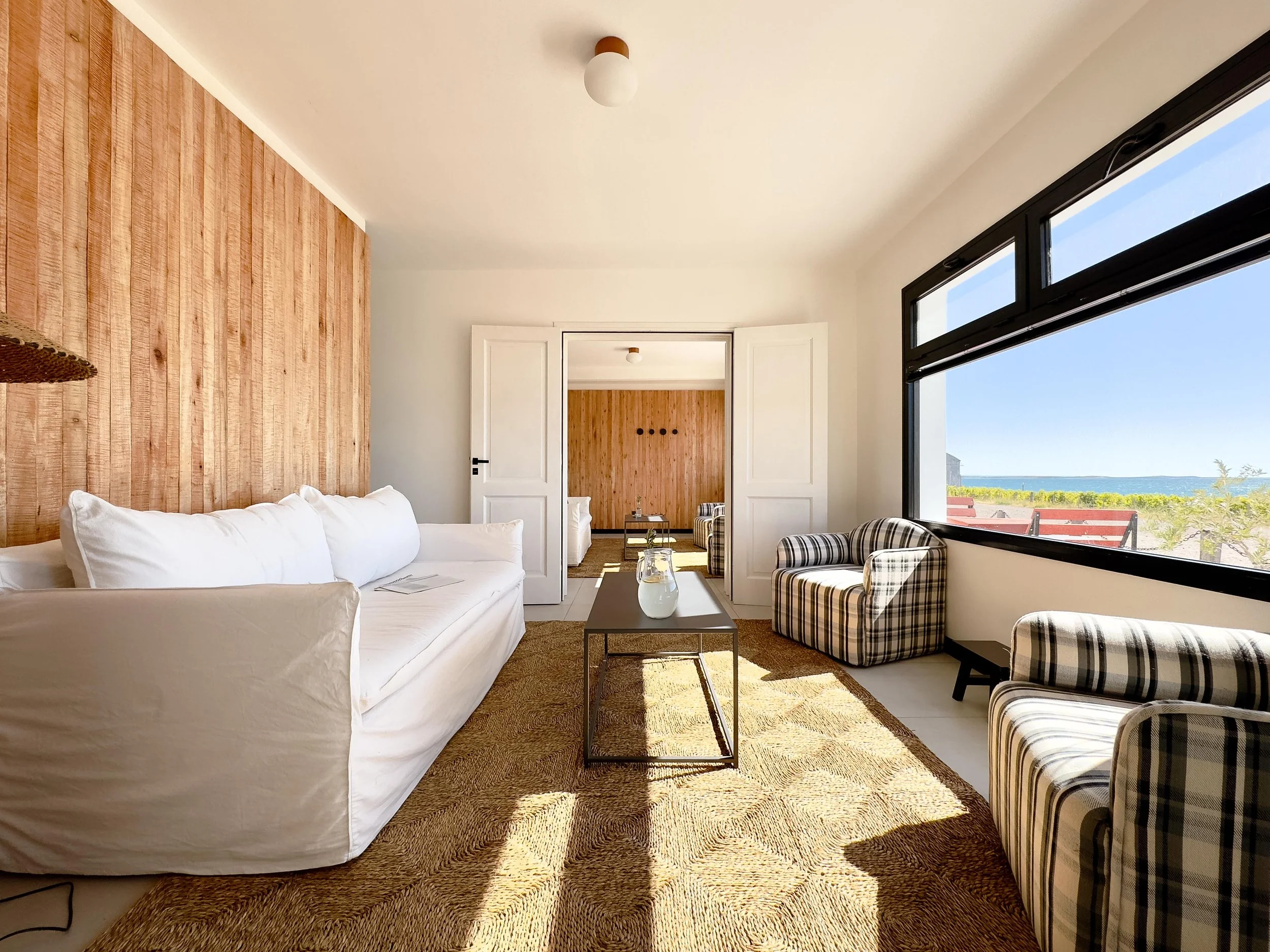 Argentina Hotels | Adventure Hotels | Wildlife reserve | Nature Hotels | Eco travel | eco luxury | nature destination | Landscape Hotels | Patagonia hotels | Penguin colonies | Bahia Bustamente Lodge