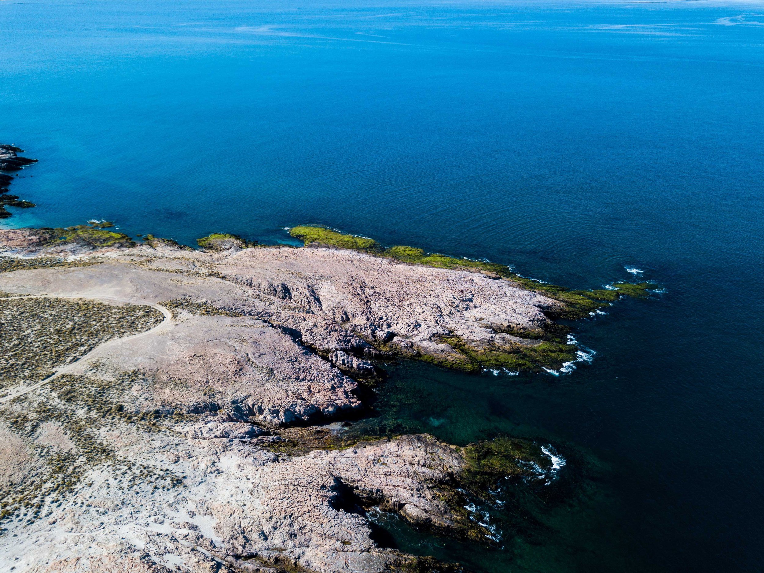 Argentina Hotels | Adventure Hotels | Wildlife reserve | Nature Hotels | Eco travel | eco luxury | nature destination | Landscape Hotels | Patagonia hotels | Penguin colonies | Bahia Bustamente Lodge