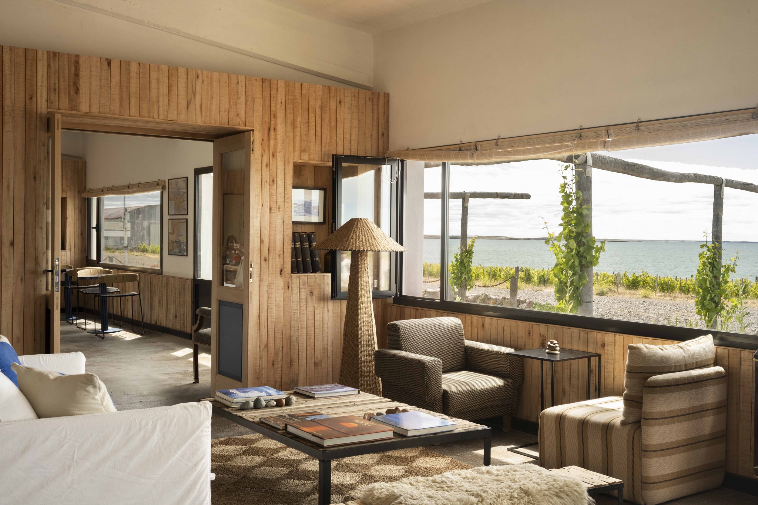 Argentina Hotels | Adventure Hotels | Wildlife reserve | Nature Hotels | Eco travel | eco luxury | nature destination | Landscape Hotels | Patagonia hotels | Penguin colonies | Bahia Bustamente Lodge