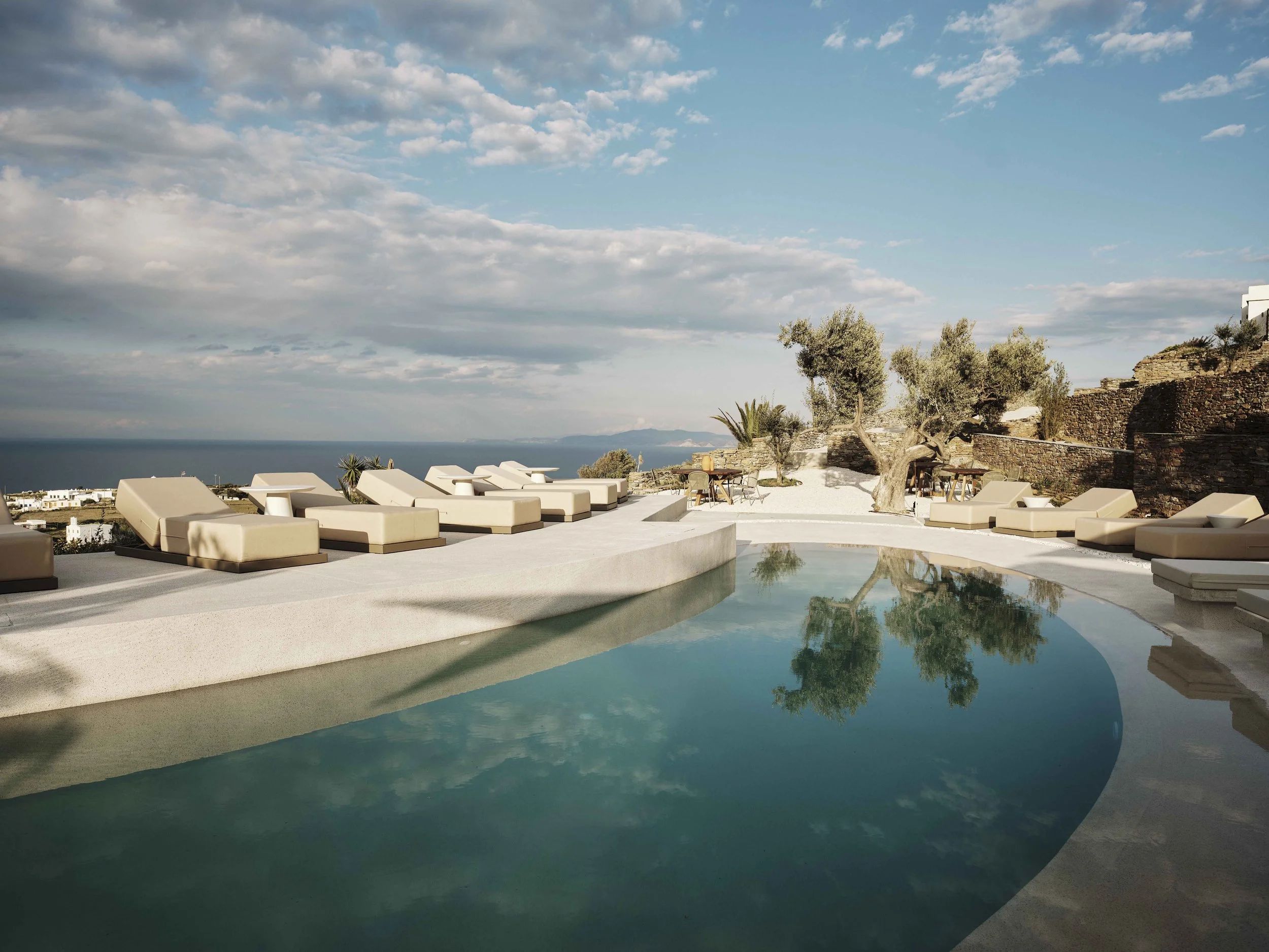 Greek Islands Hotels | Slow Living | Hotel Design | Nature Hotels | Eco travel | eco luxury | nature destination | Landscape Hotels | Sifnos hotels | Greece Hotels | Stamna Sifnos