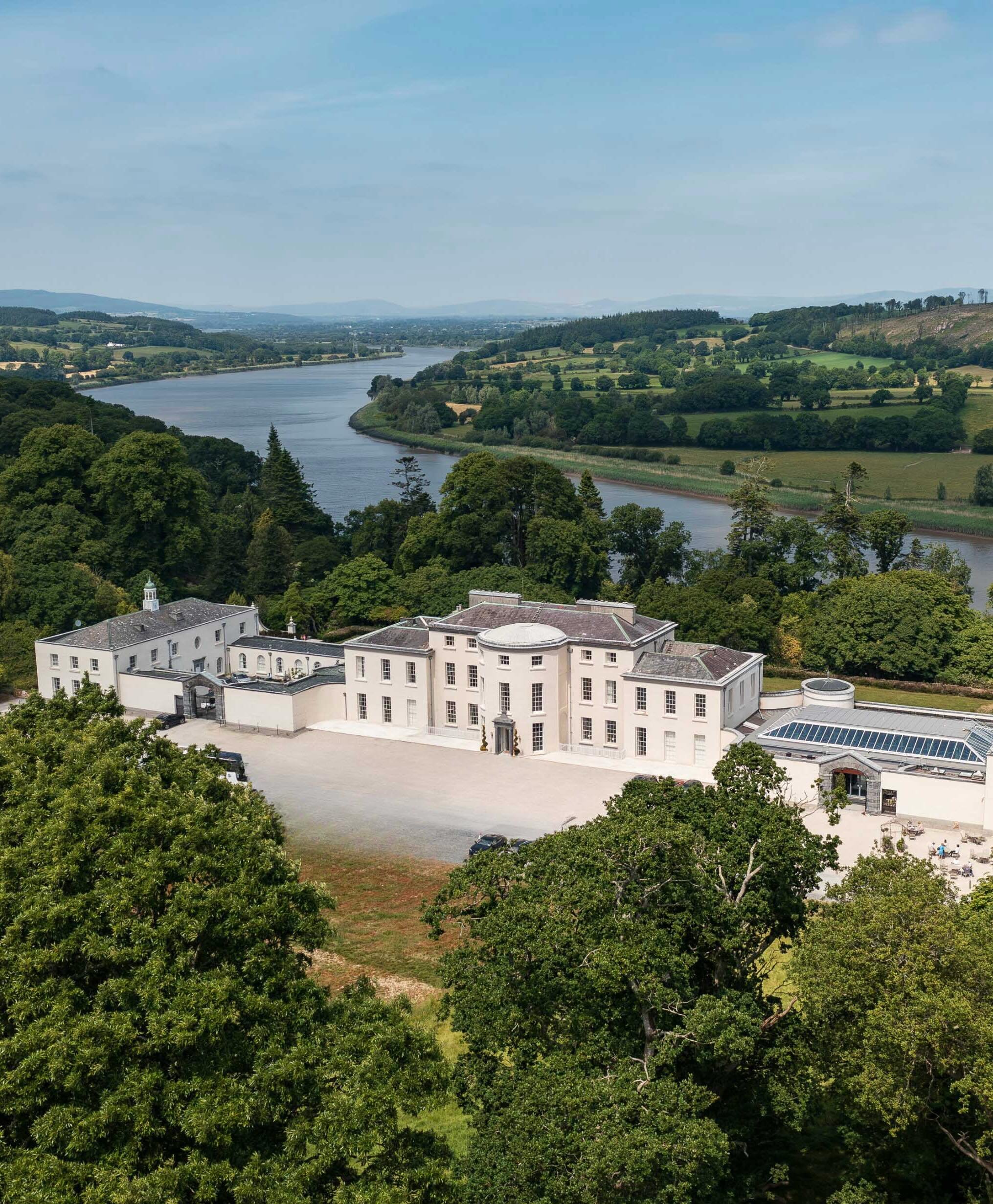 Located in County Waterford in southeast Ireland, Mount Congreve Gardens occupies one of the most significant cultivated landscapes in Europe. Benefiting from Ireland&rsquo;s mild maritime climate, abundant rainfall, and fertile soils, the estate sup