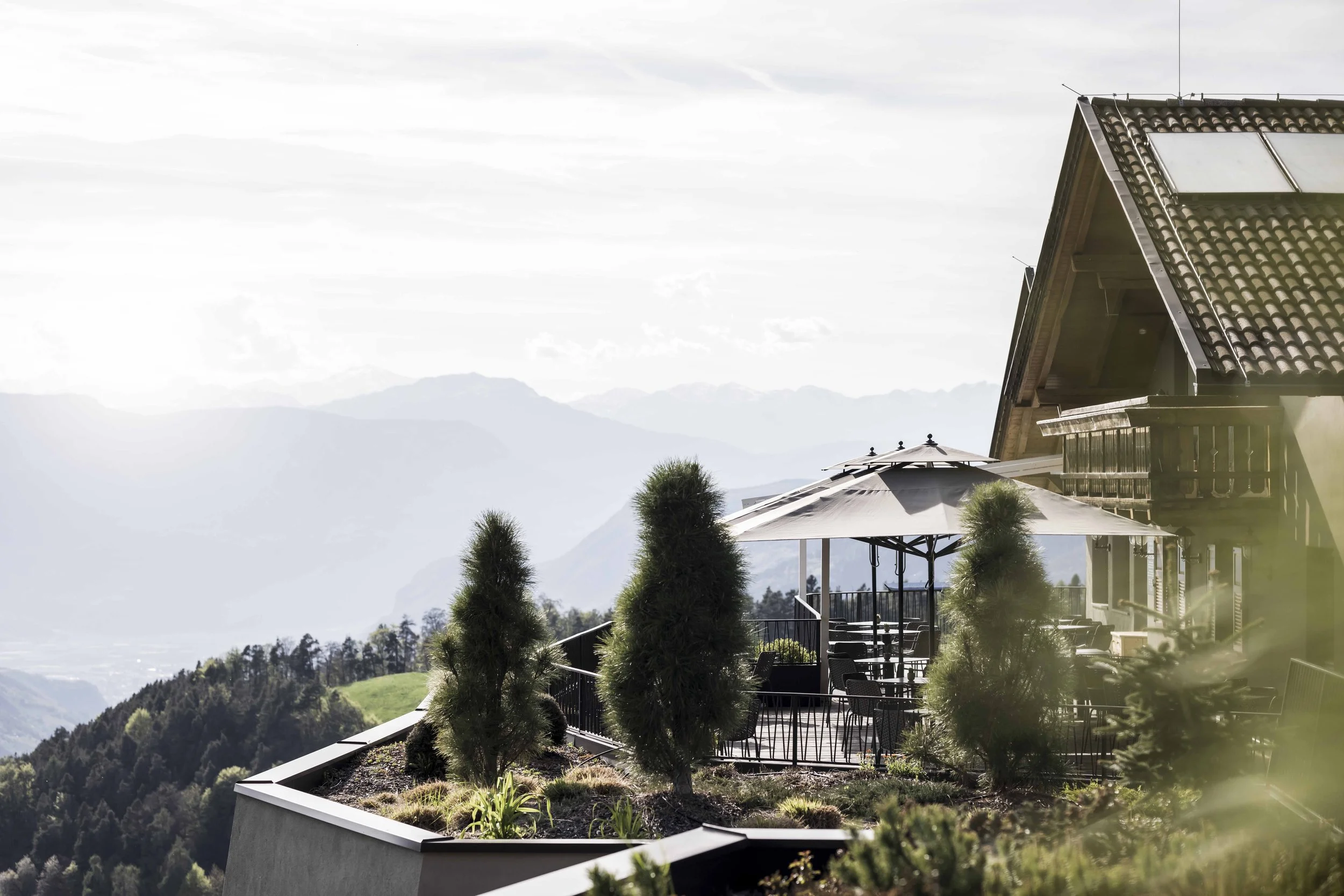 Dolomites Hotels | South Tyrol Hotels | Eco travel | eco hotel | landscape hotel | nature hotel | nature destination | room and wild | Schlern-Rosengarten | Alpe di Siusi | Lake Carezza | Gfell Hotel